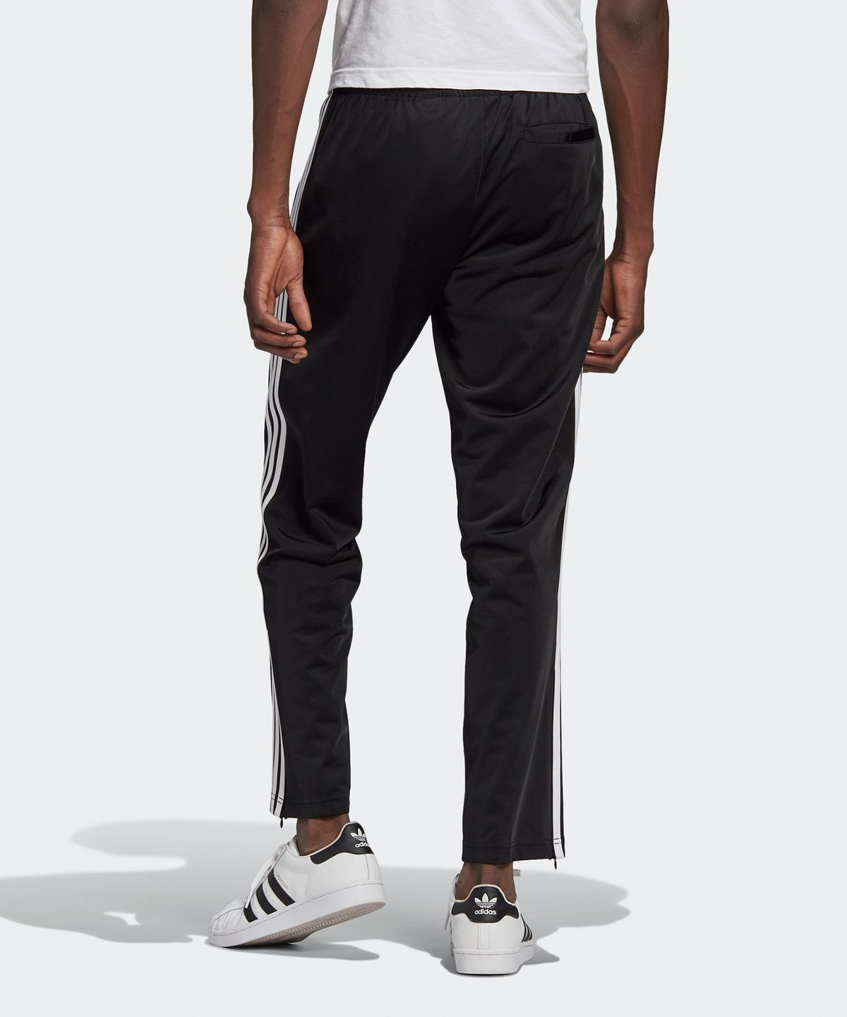 아디다스(ADIDAS) 파이어버드 트랙 팬츠 - 블랙 / GN3517