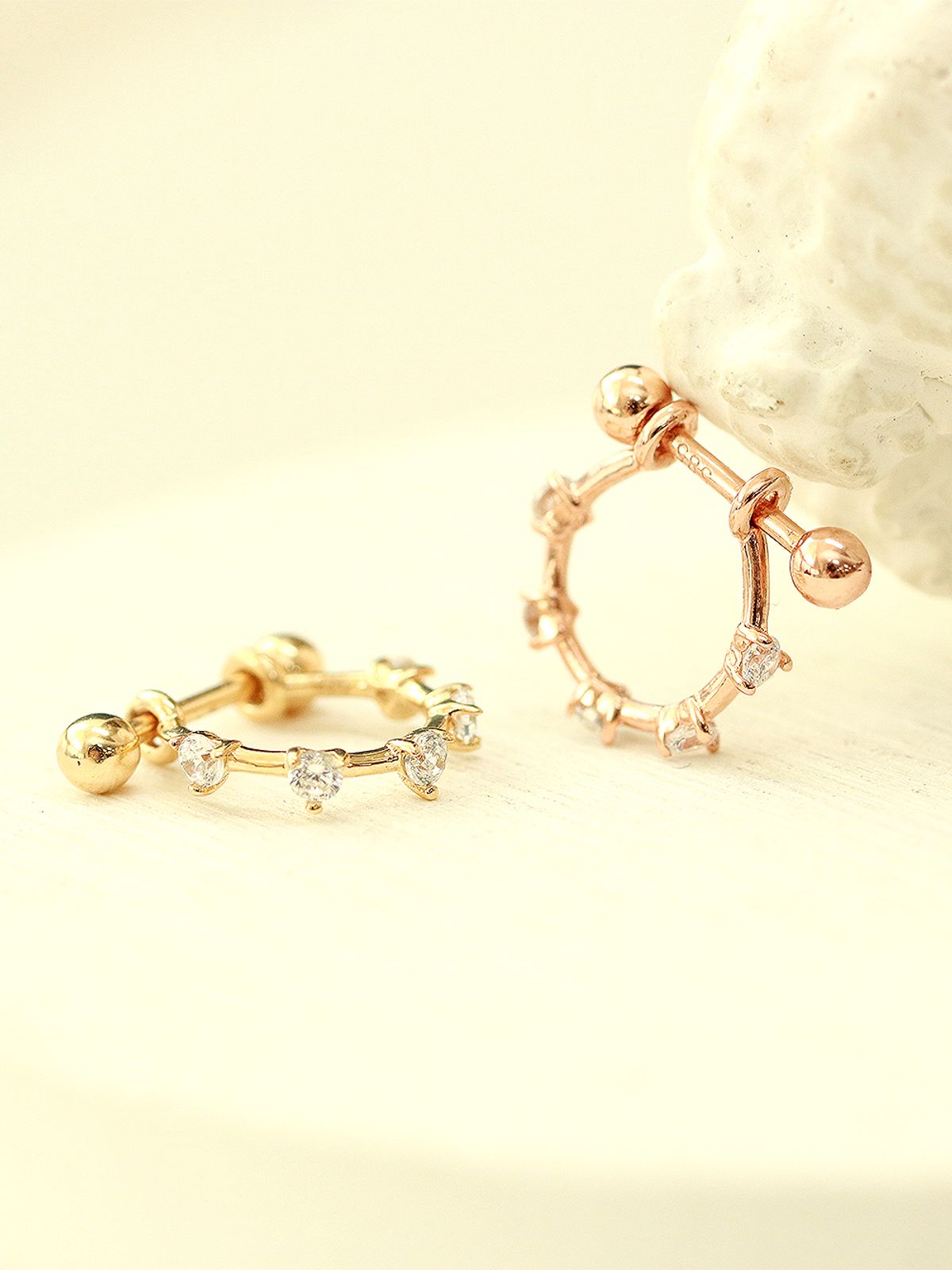 미니멀피어싱(MINIMALPIERCING) 14K 포인트 큐빅 C자 이너컨츠 피어싱 귀걸이