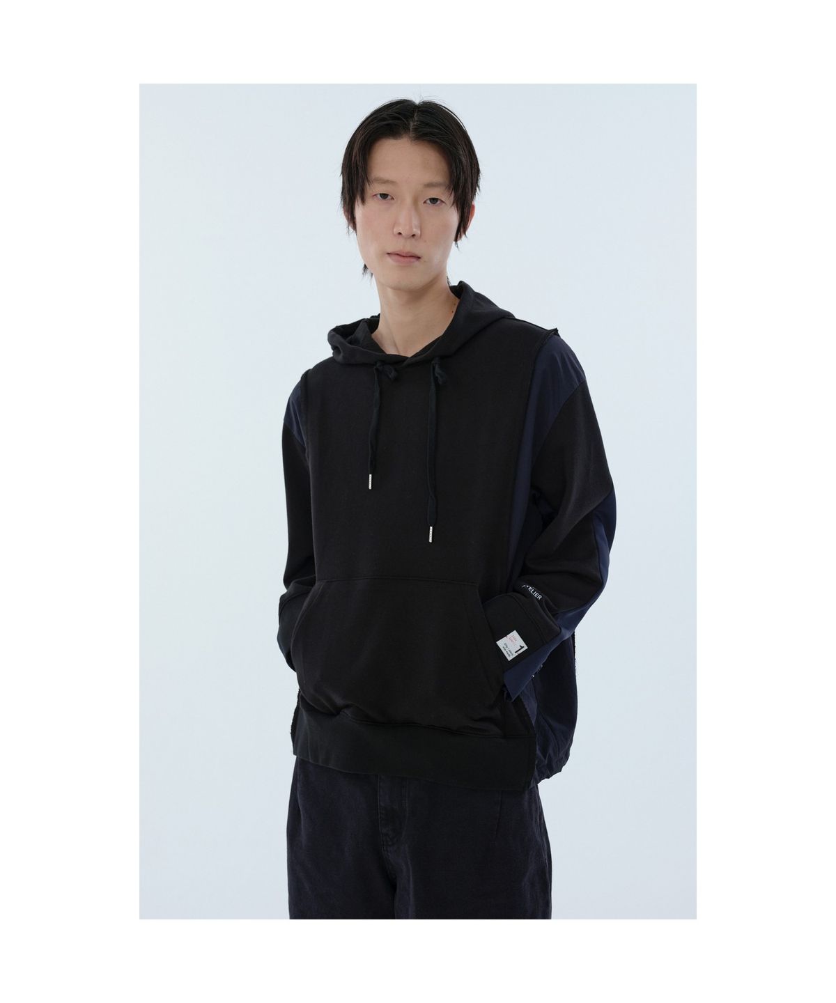 래코드(RECODE) Jacket Sleeve Mixed Hoodie_RKTAA24617BKX