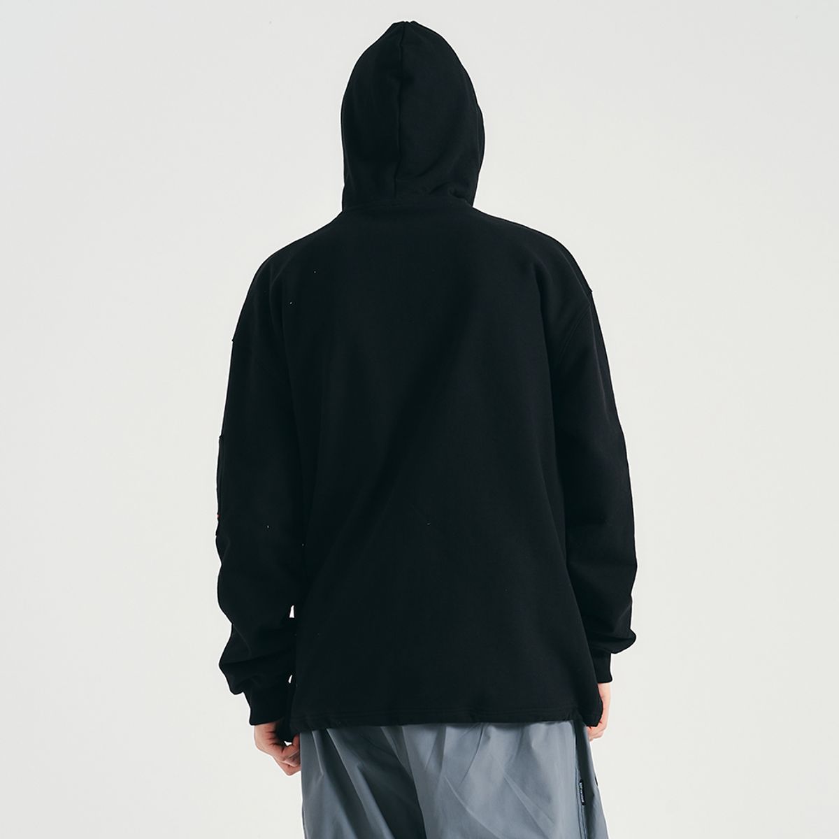 롬프(ROMP) TV STAR HOODIE (BLACK)