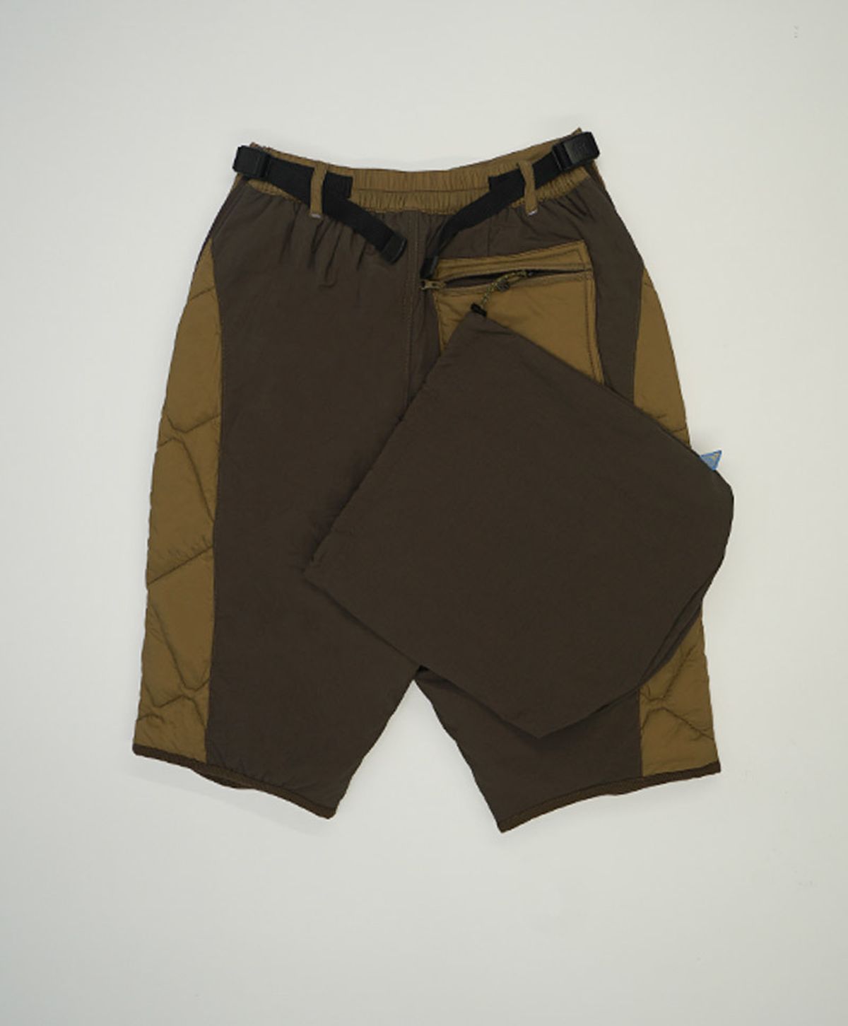 누크피터(NUUKFITTER) AERO FULL ZIP PADDING SHORT_WOMEN [BEIGE]