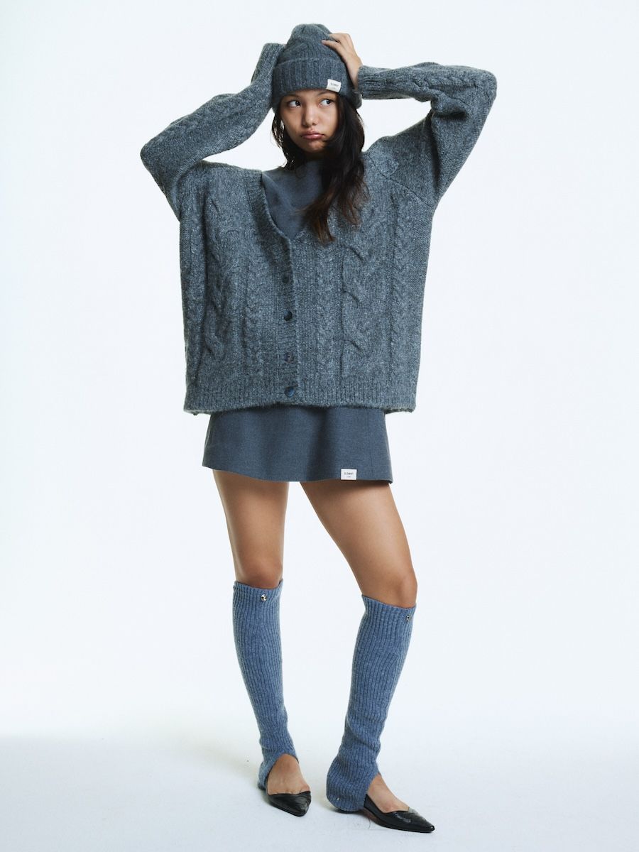MUSINSA | GLOWNY G CABLE CARDIGAN (CHARCOAL)