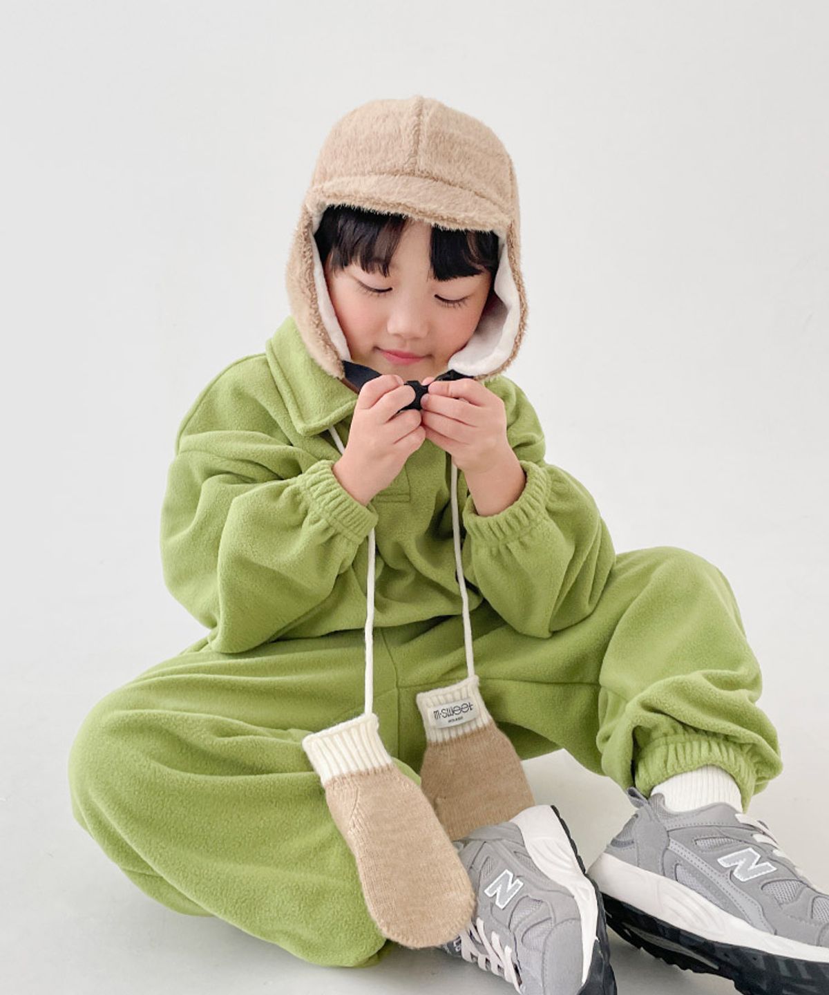 베리클로젯(BERRYCLOSET) 투모로우 카라 세트
