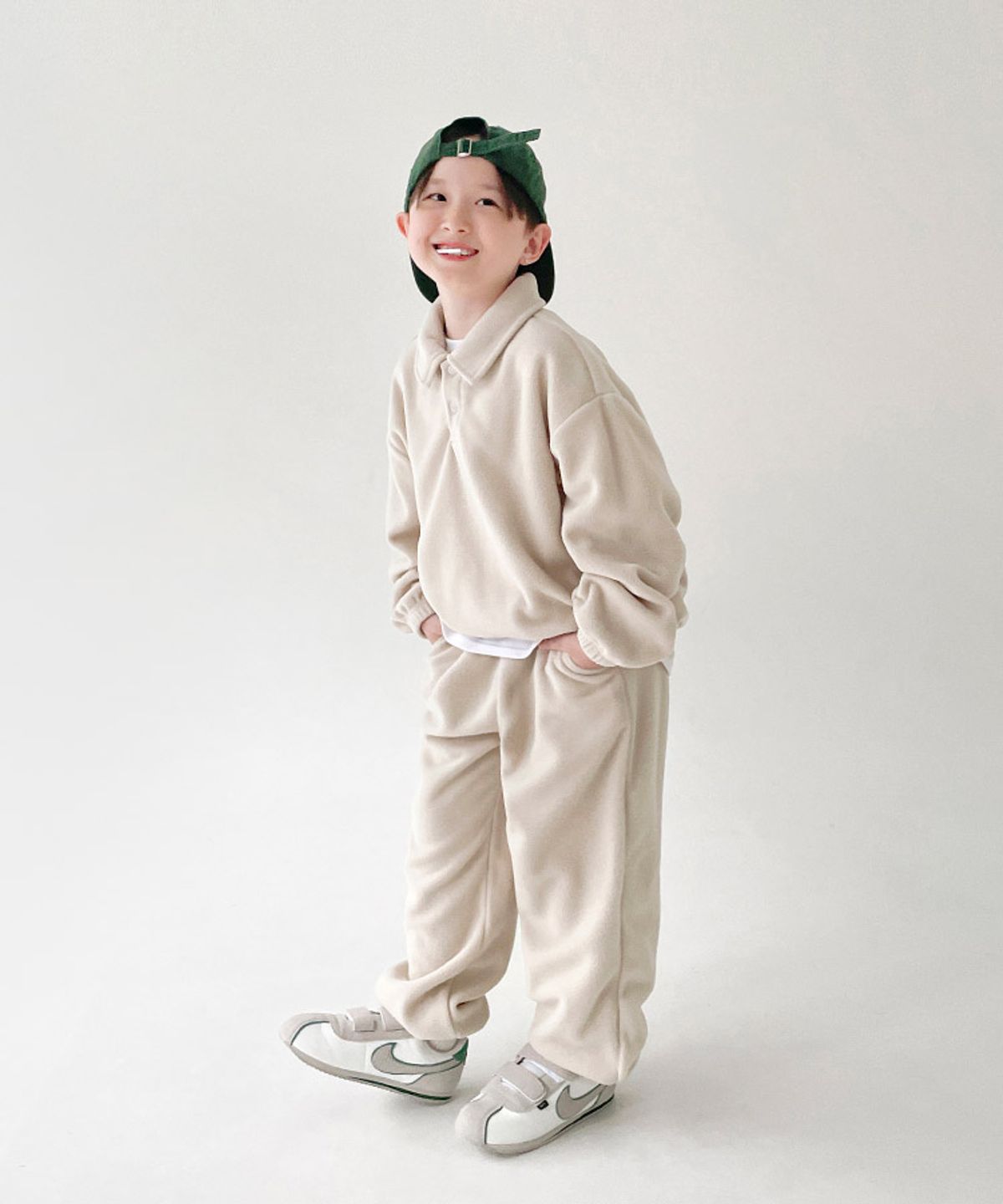 베리클로젯(BERRYCLOSET) 투모로우 카라 세트