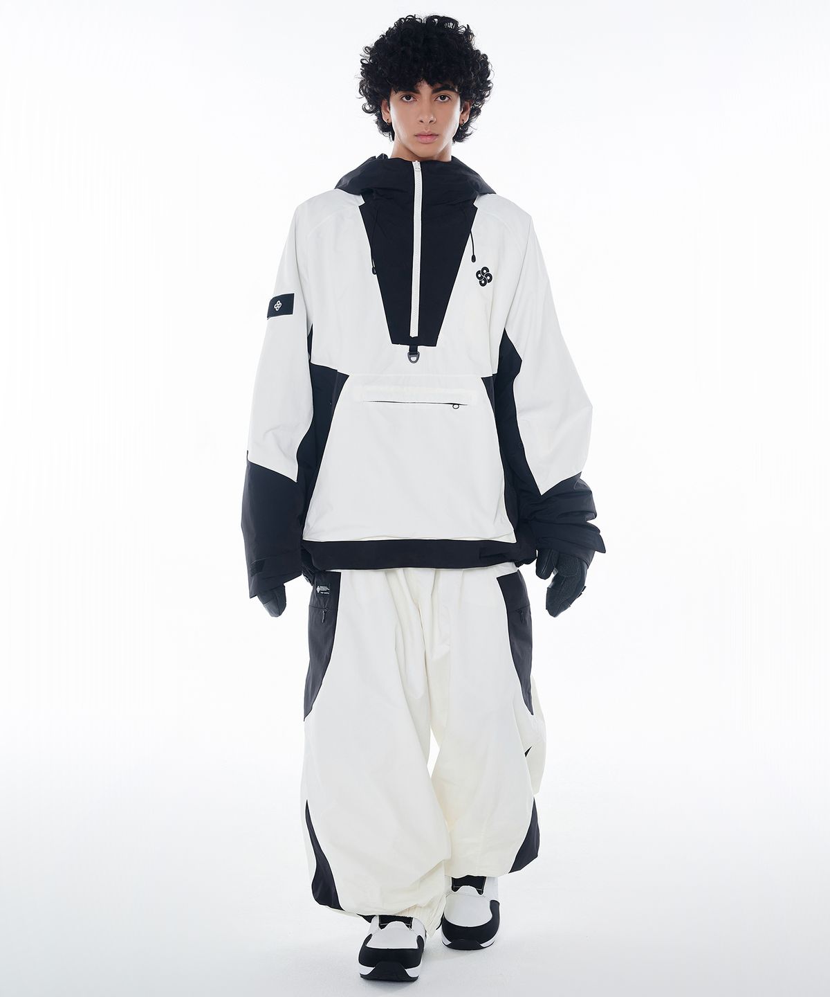 돌아우터웨어(DOLL OUTERWEAR) 2425 피노 자켓&팬츠 보드복 세트 화이트 남녀공용