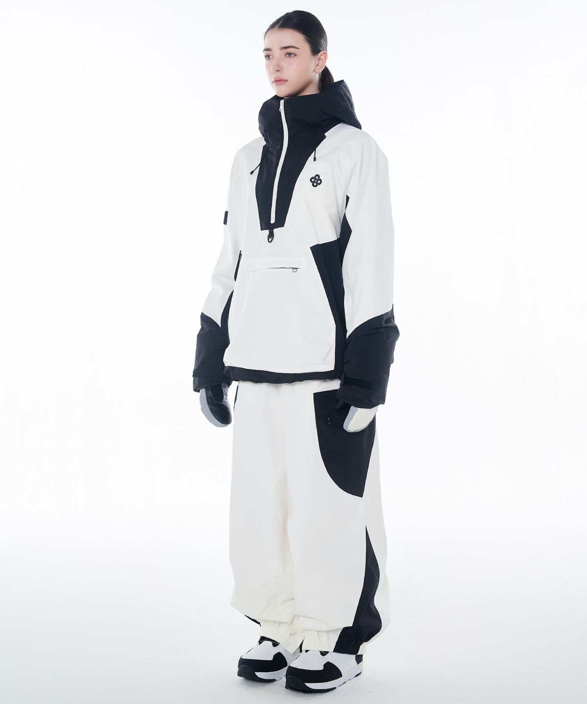 돌아우터웨어(DOLL OUTERWEAR) 2425 피노 자켓&팬츠 보드복 세트 화이트 남녀공용