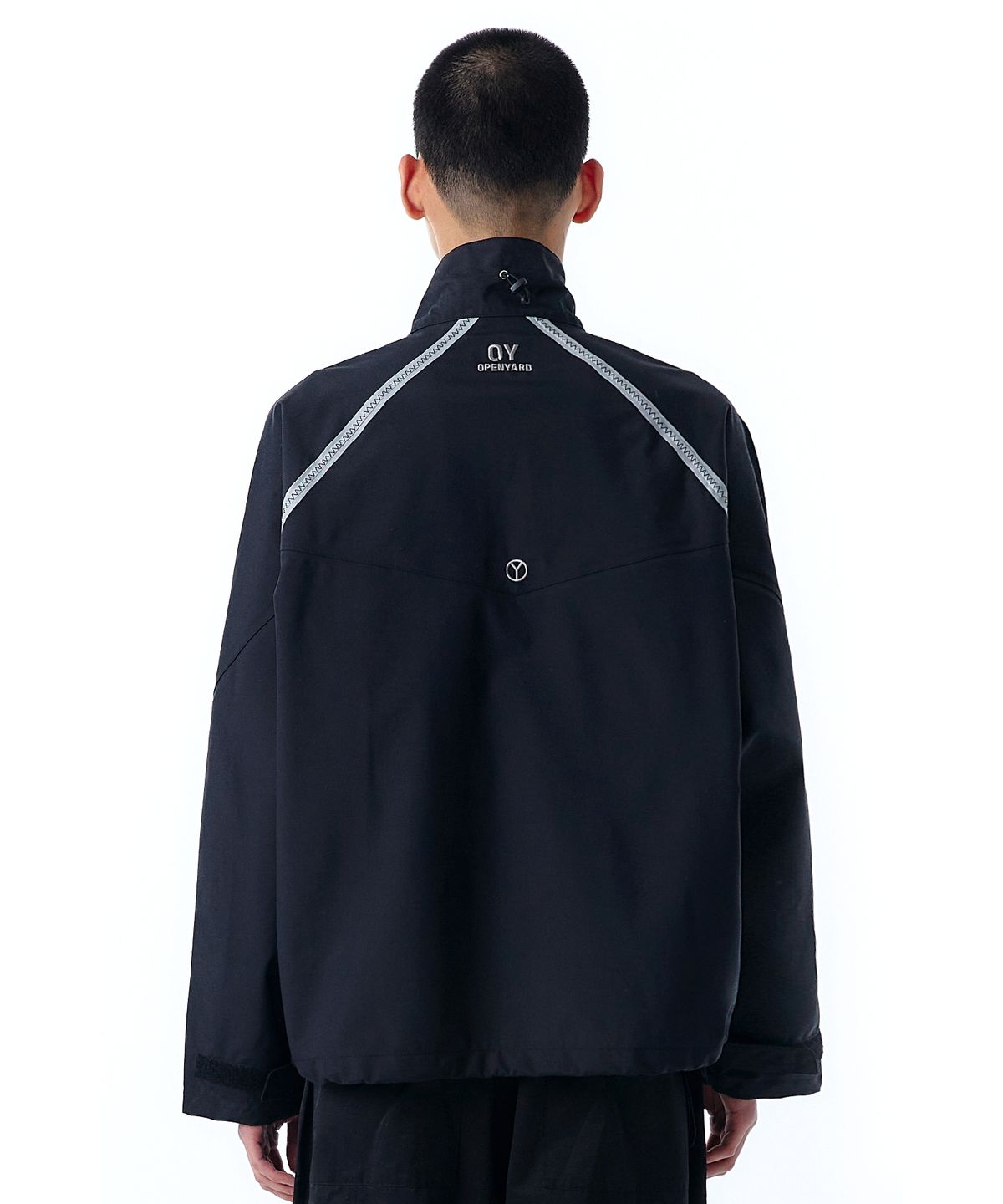 오픈야드(오와이)(OPENYARD(OY)) CURVE LINE TAPE WIND BREAKER JACKET-BLACK