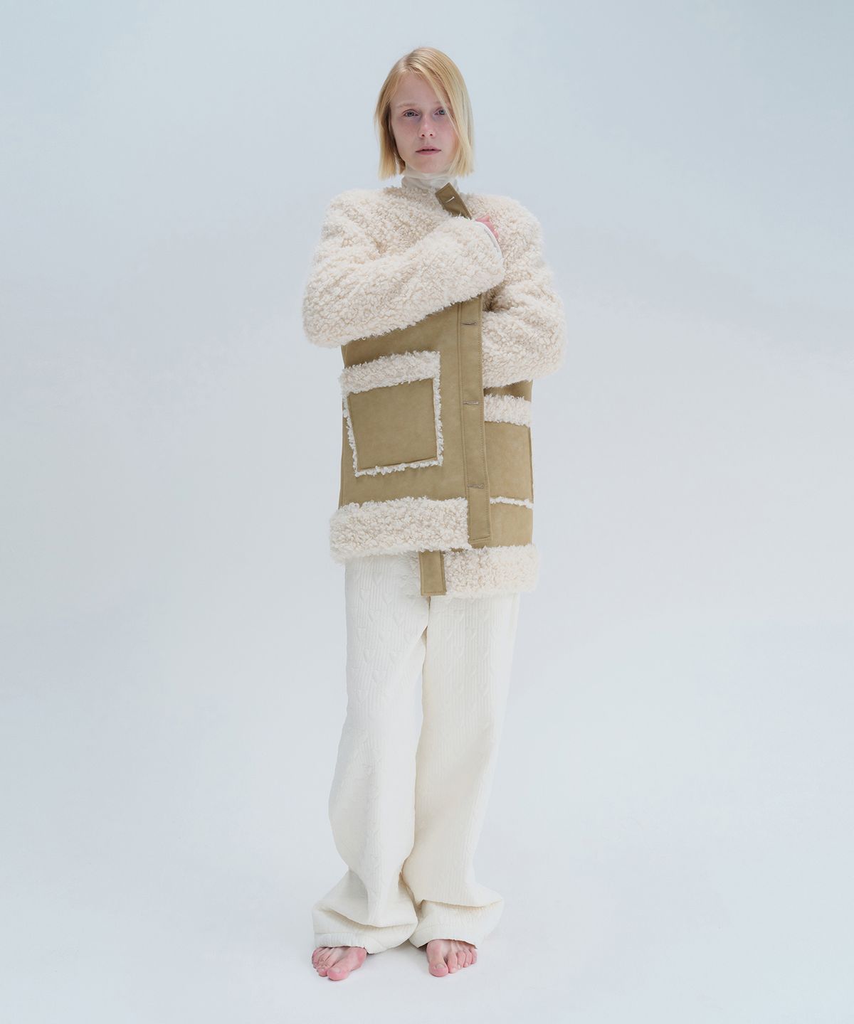다이애그널(DIAGONAL) FUR SHEARLING COAT (beige)