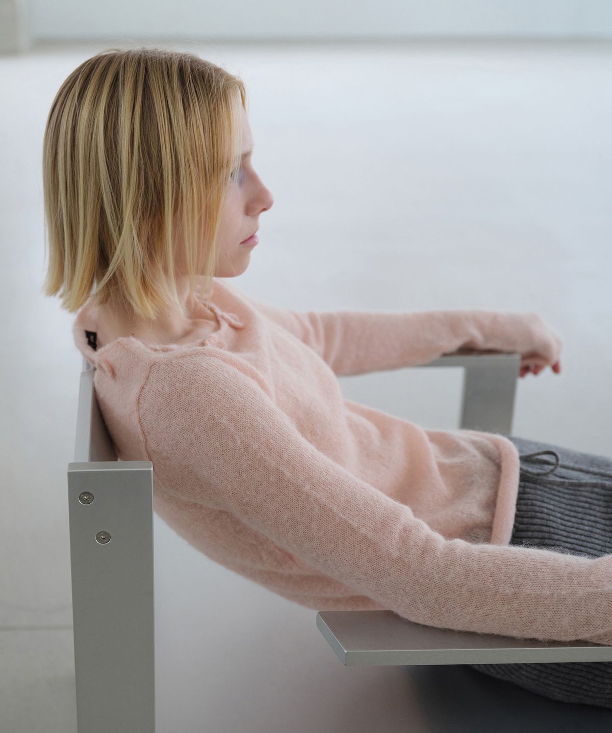 다이애그널(DIAGONAL) ALPACA APPLIQUE KNIT (pink)