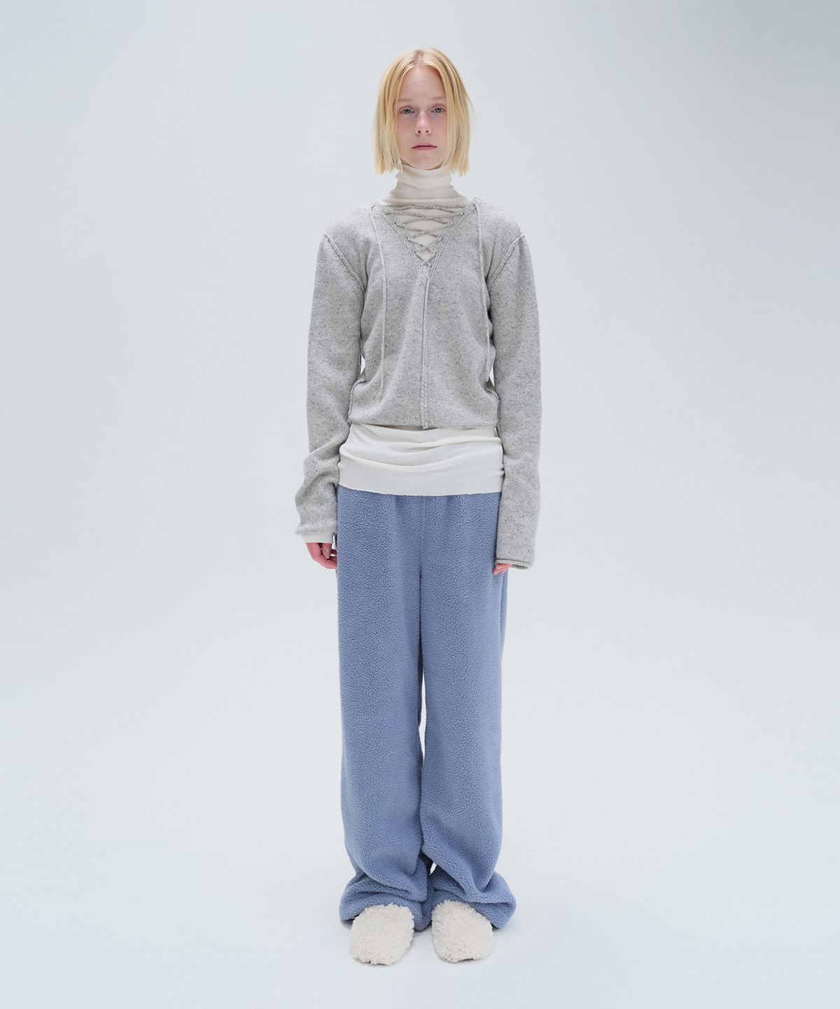 다이애그널(DIAGONAL) V NECK LACE UP KNIT (grey)