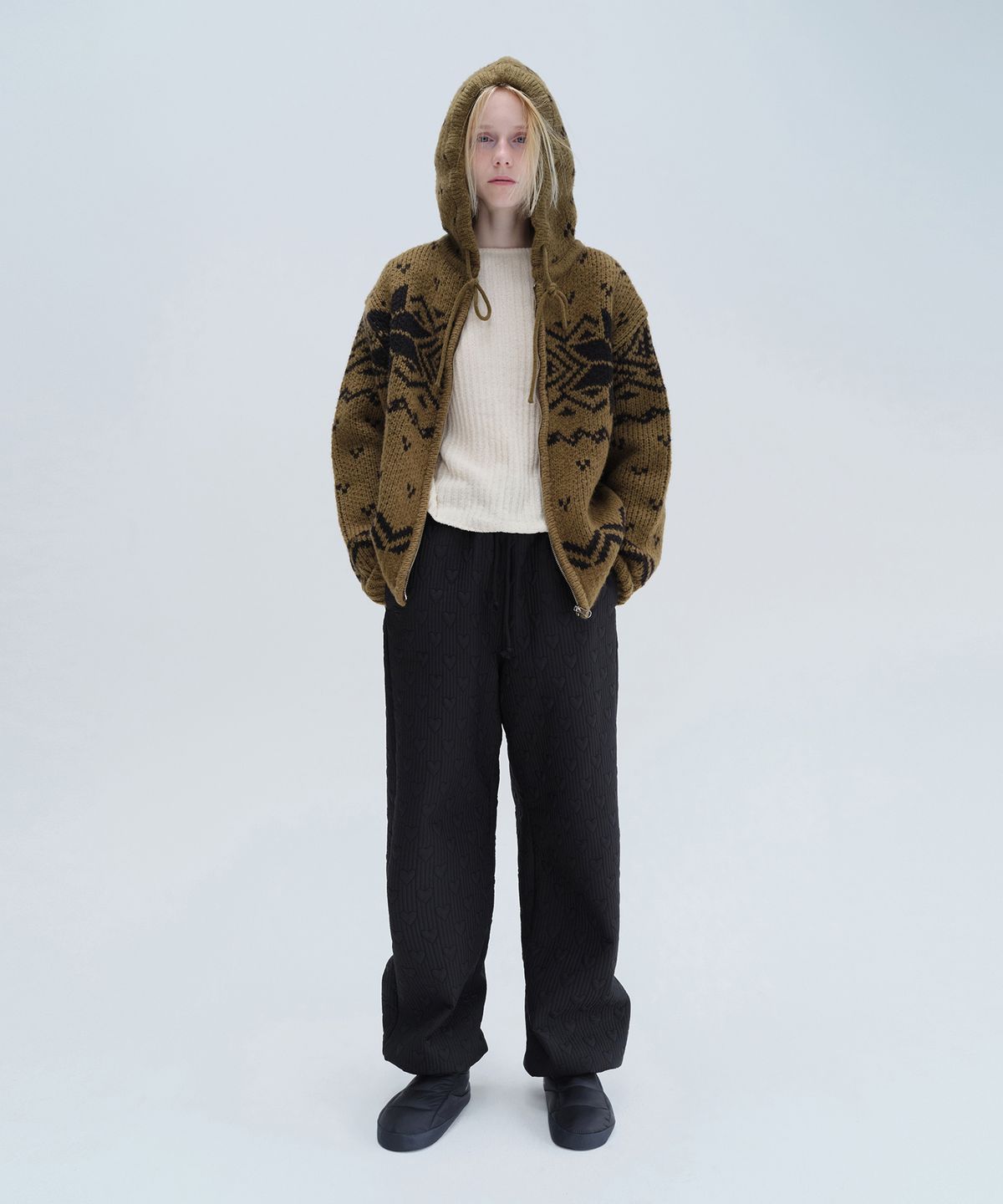 다이애그널(DIAGONAL) NORDIC HOODIE ZIP UP (khaki)