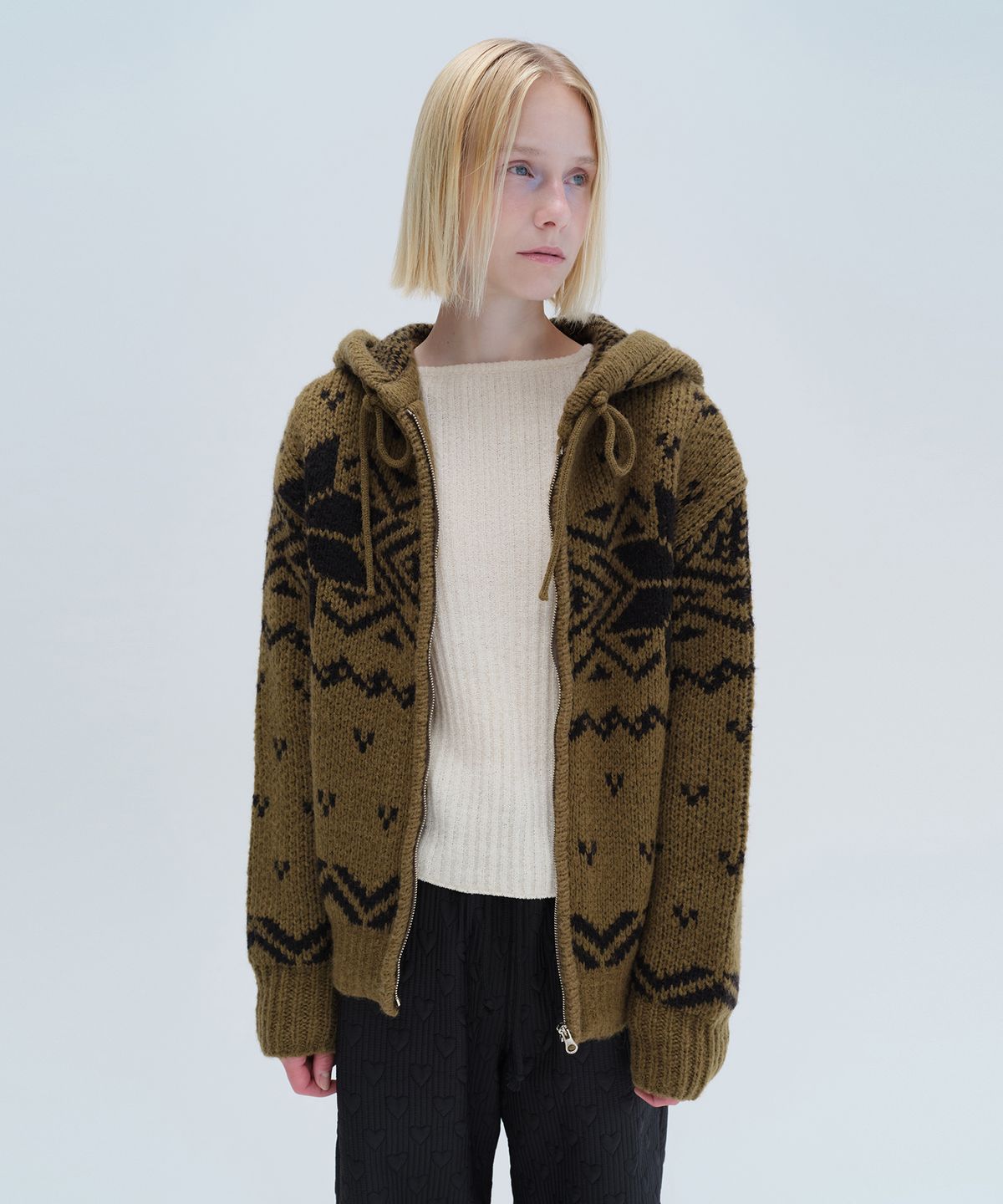 다이애그널(DIAGONAL) NORDIC HOODIE ZIP UP (khaki)