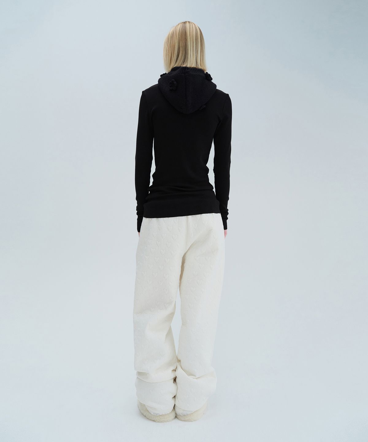 다이애그널(DIAGONAL) APPLIQUE BALACLAVA MUFFLER (black)