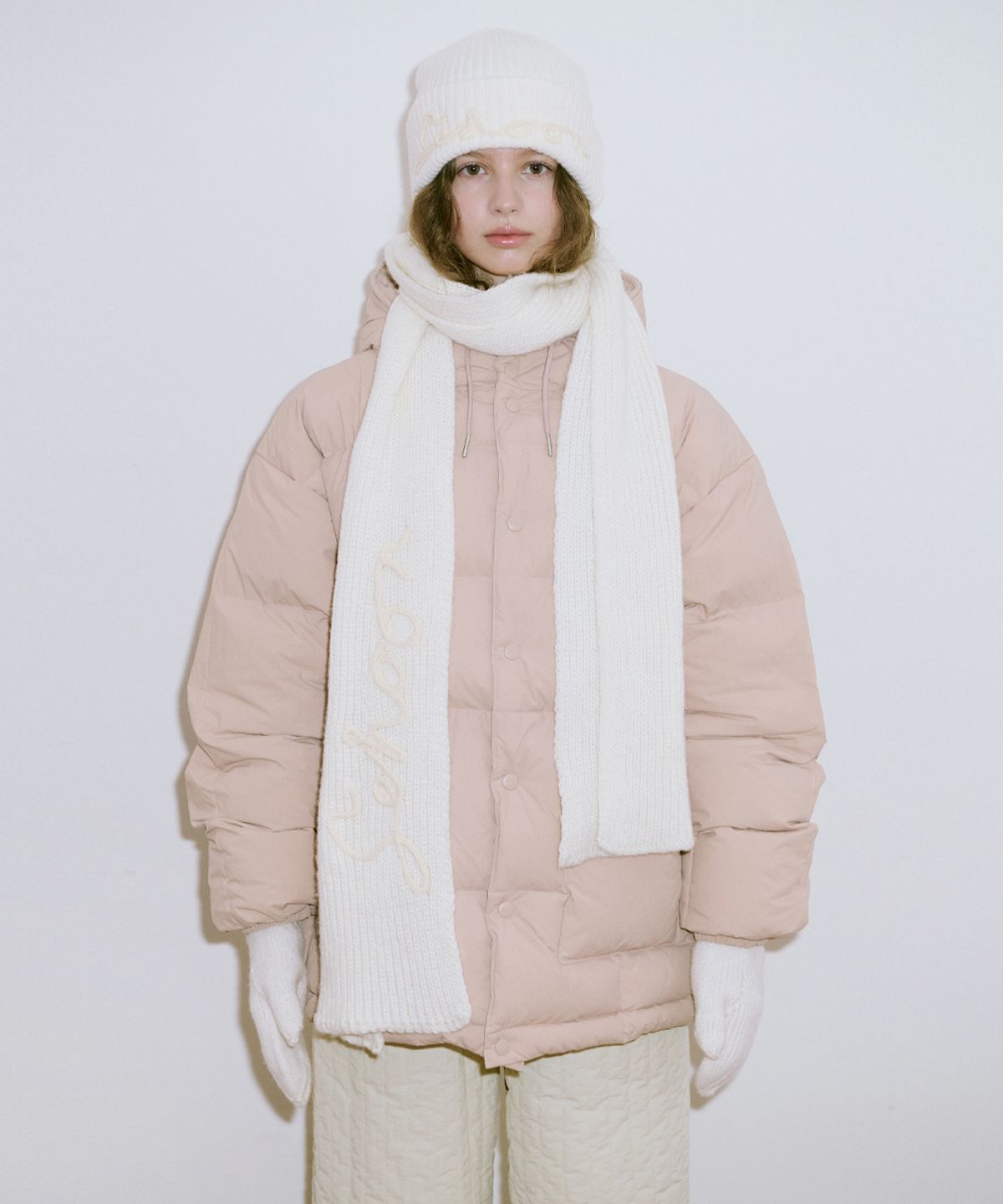 시눈(SINOON) Sinoon Logo Muffler (Cream)