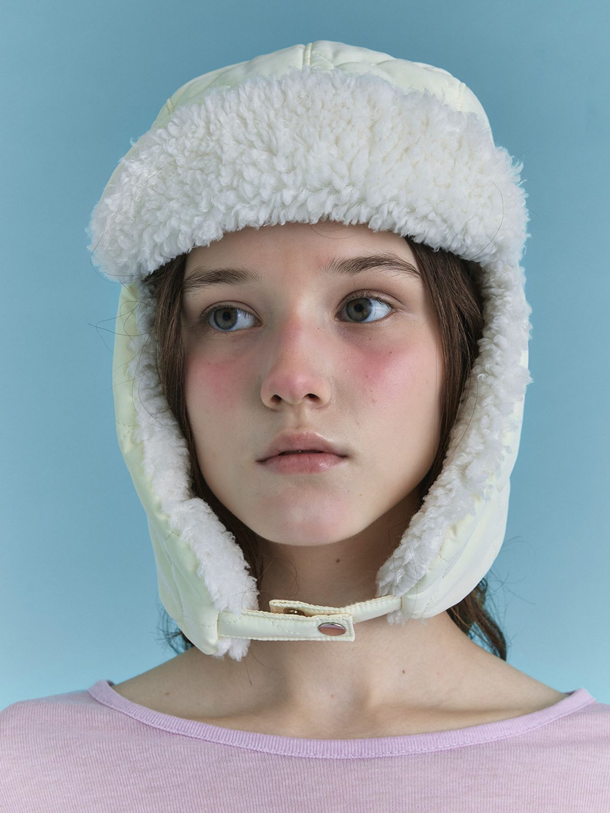 포에지담(POESIEDAME) PADDING EARFLAP HAT IN CLOVER BUTTER