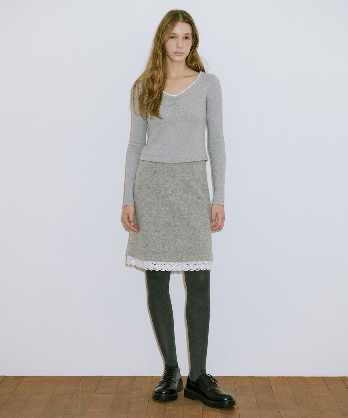 시눈(SINOON) Neck Lace T-Shirt (Melange Grey)