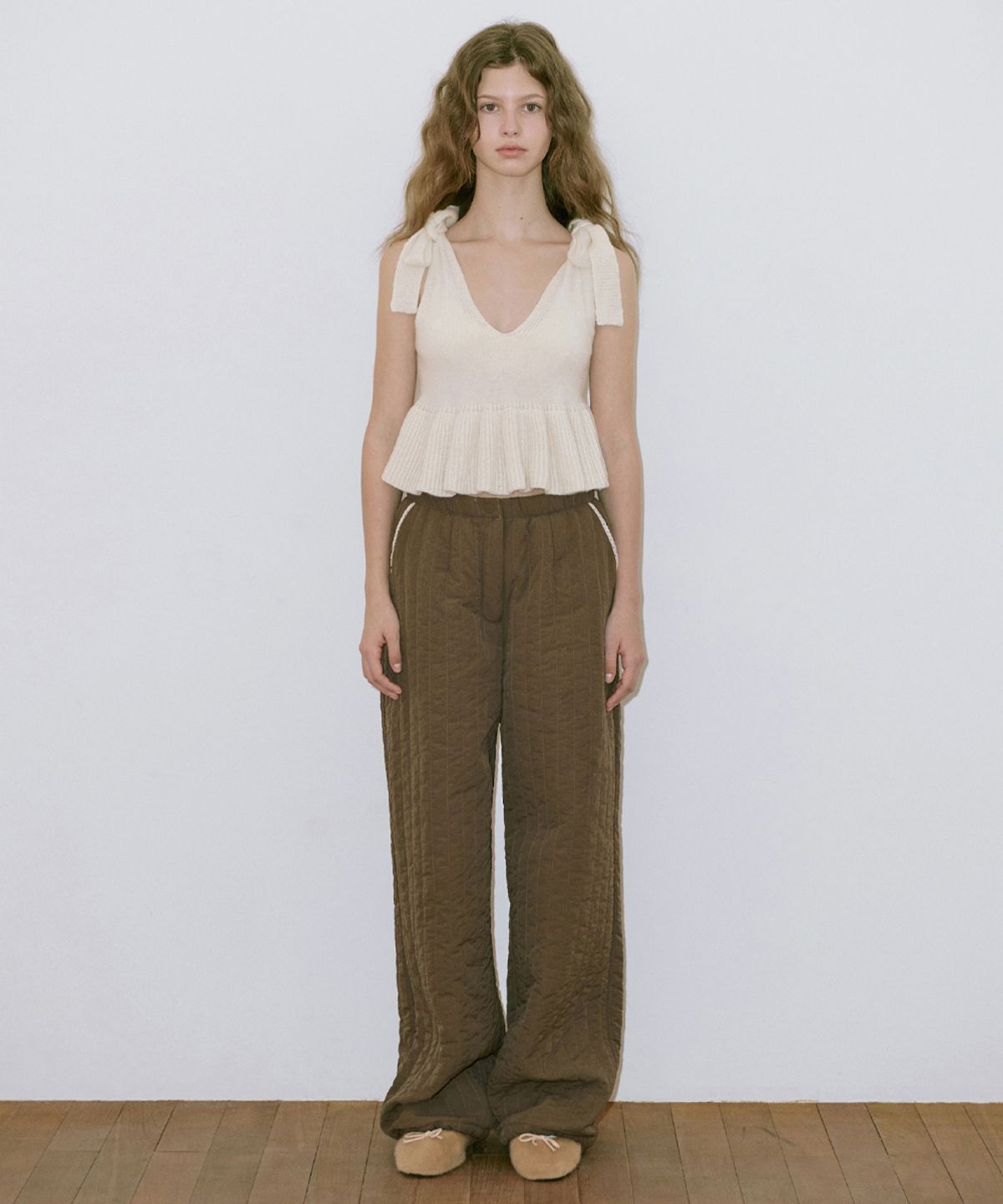 시눈(SINOON) Ribbon Tie Frill Sleeveless (Ivory)