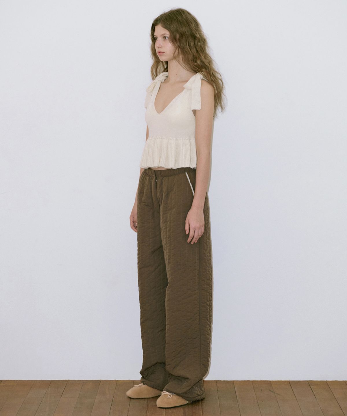 시눈(SINOON) Ribbon Tie Frill Sleeveless (Ivory)