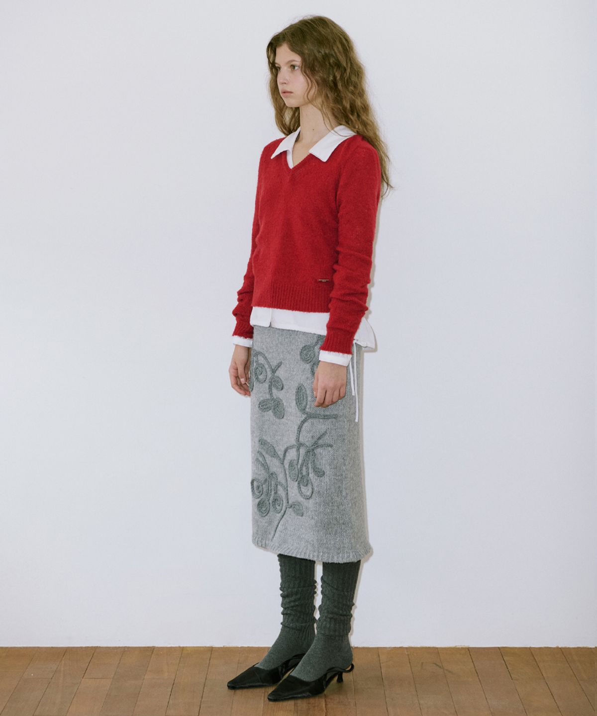 시눈(SINOON) Hairy Boucle V-Neck Knit (Red)