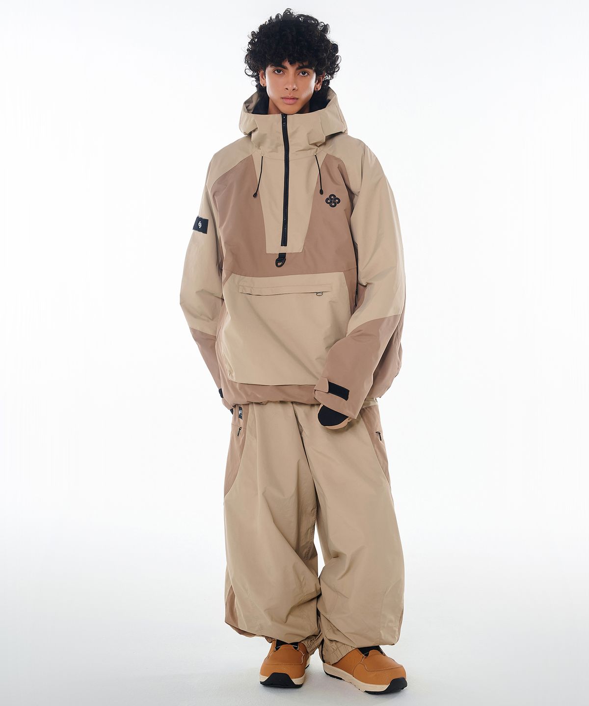 돌아우터웨어(DOLL OUTERWEAR) 2425 피노 자켓&팬츠 보드복 세트 베이지 남녀공용