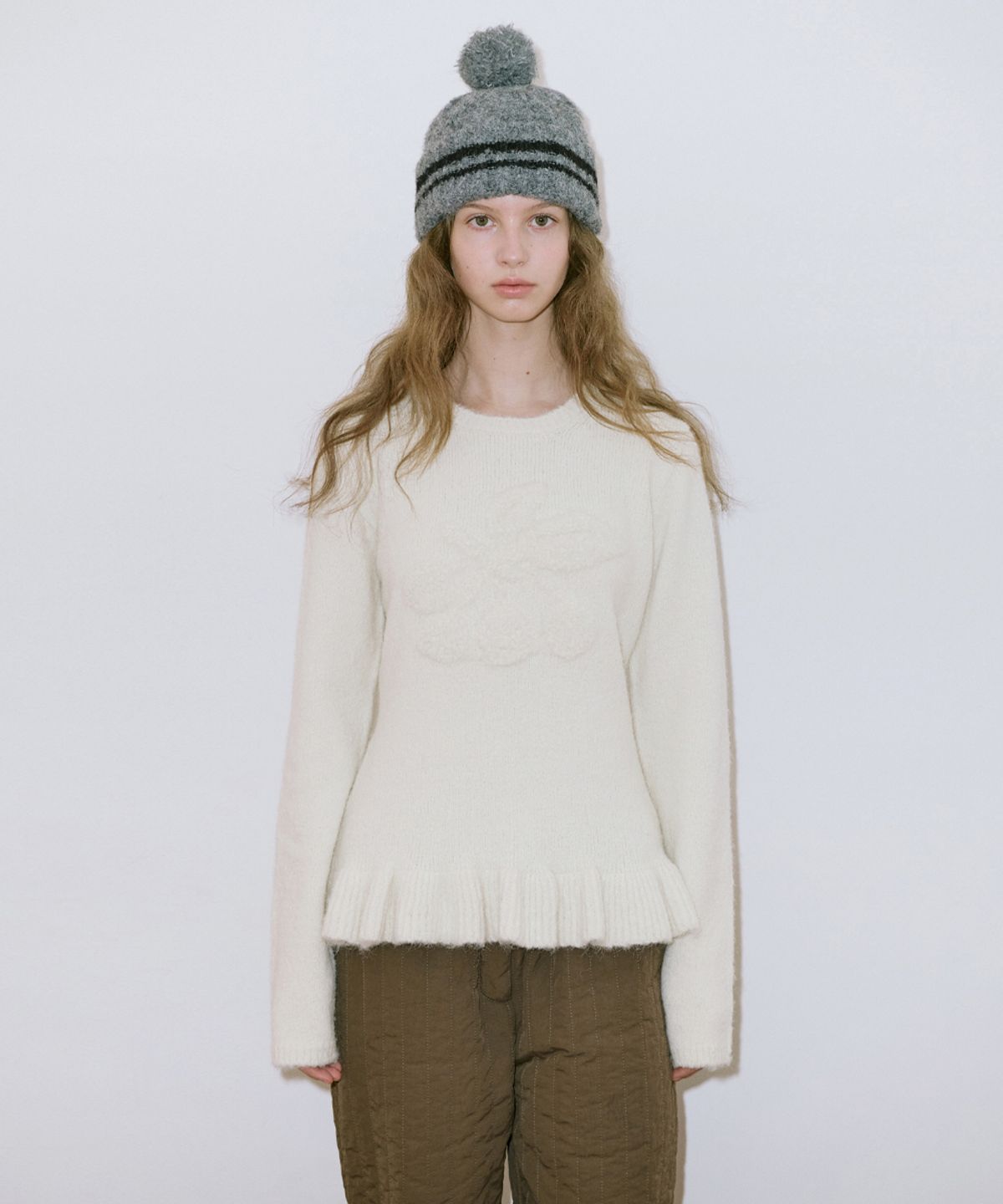 시눈(SINOON) Berry Frill Pullover Knit (Ivory)