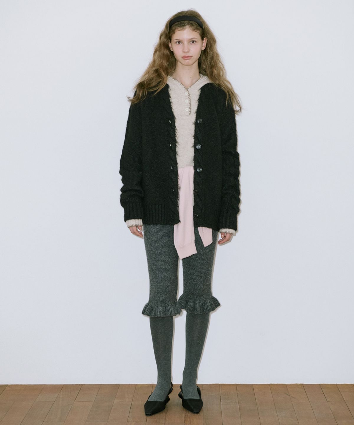 시눈(SINOON) Hairy Fisher Cardigan (Black)