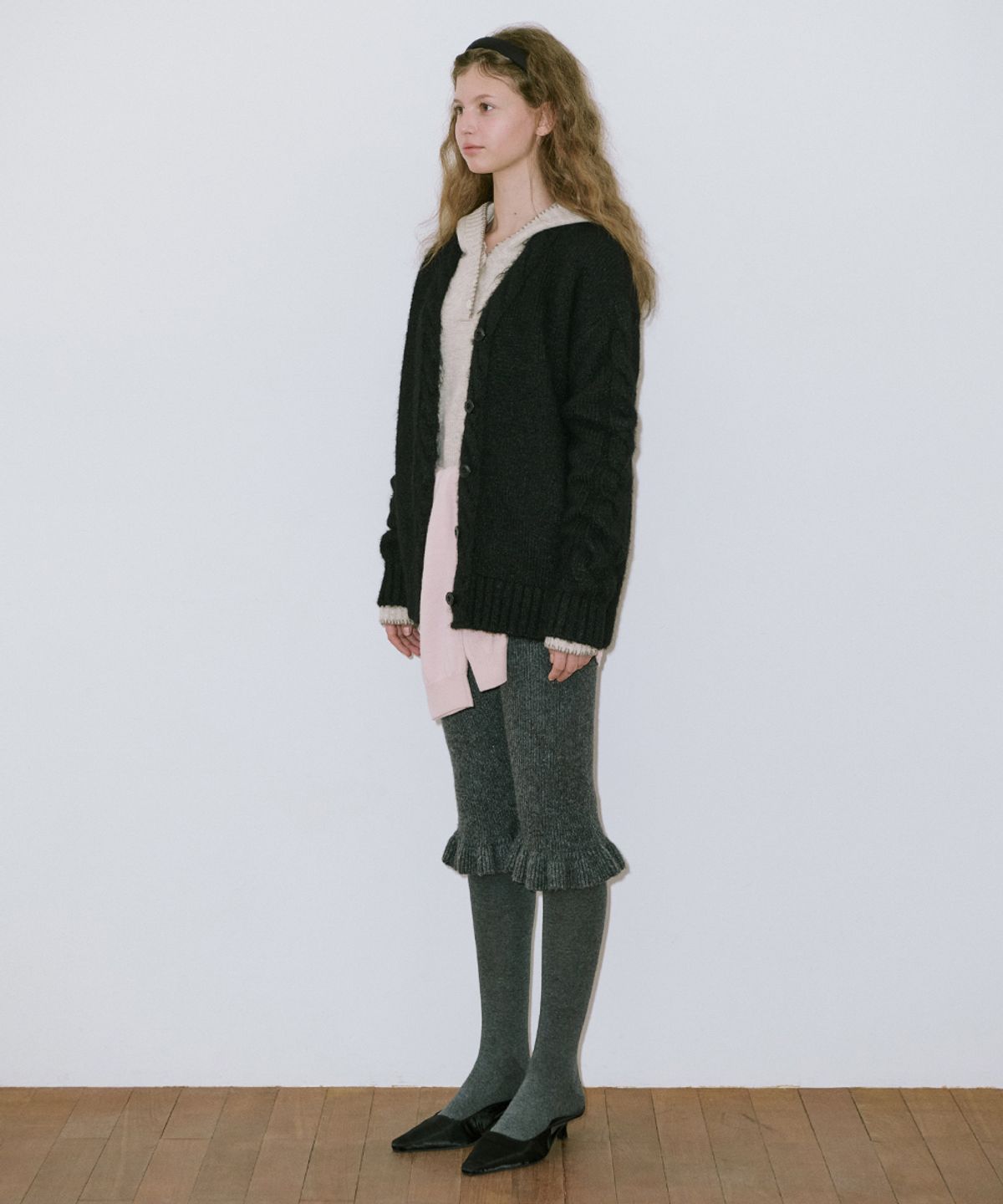 시눈(SINOON) Hairy Fisher Cardigan (Black)