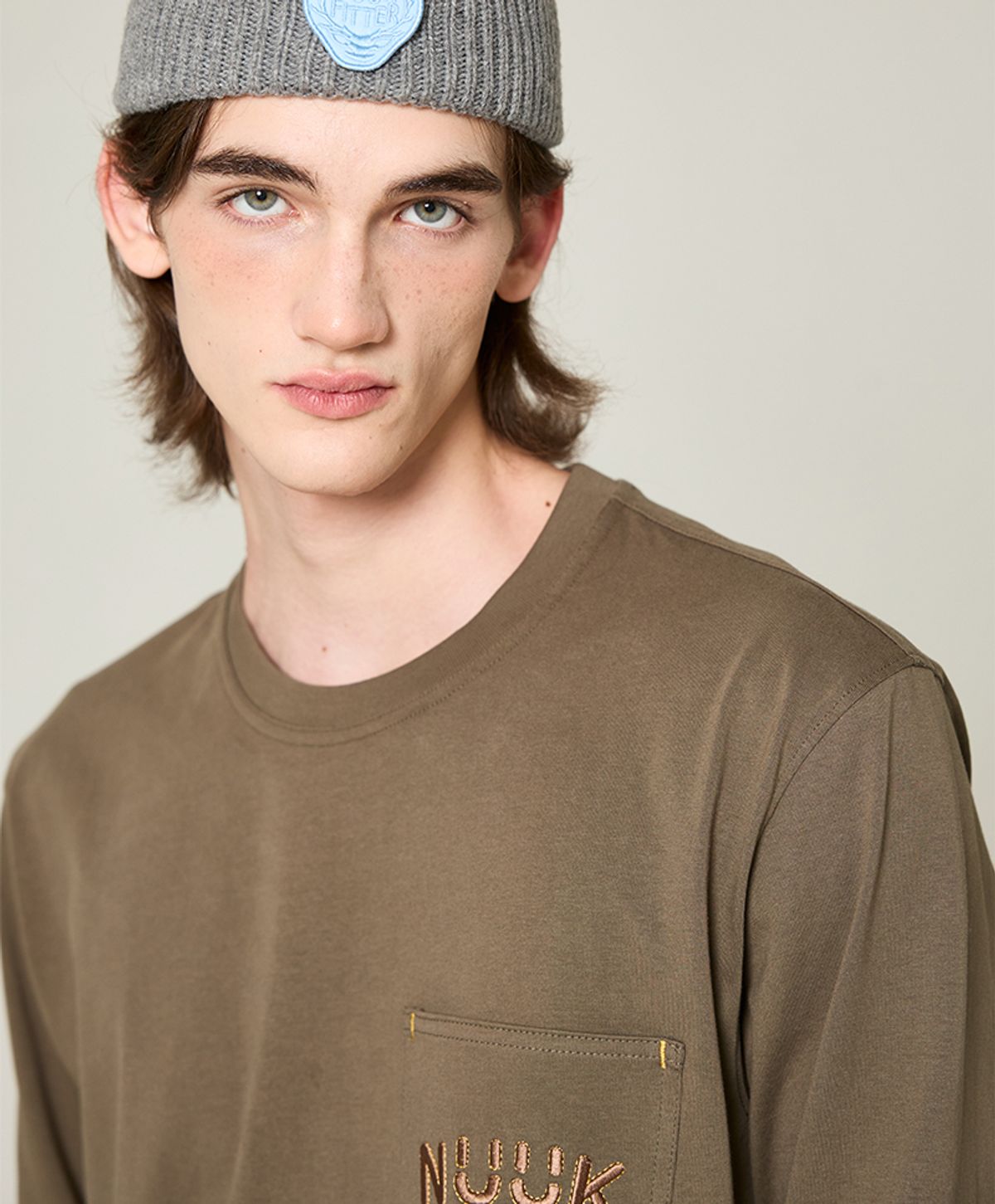 누크피터(NUUKFITTER) LONG SLEEVED POCKET T-SHIRT [KHAKI]