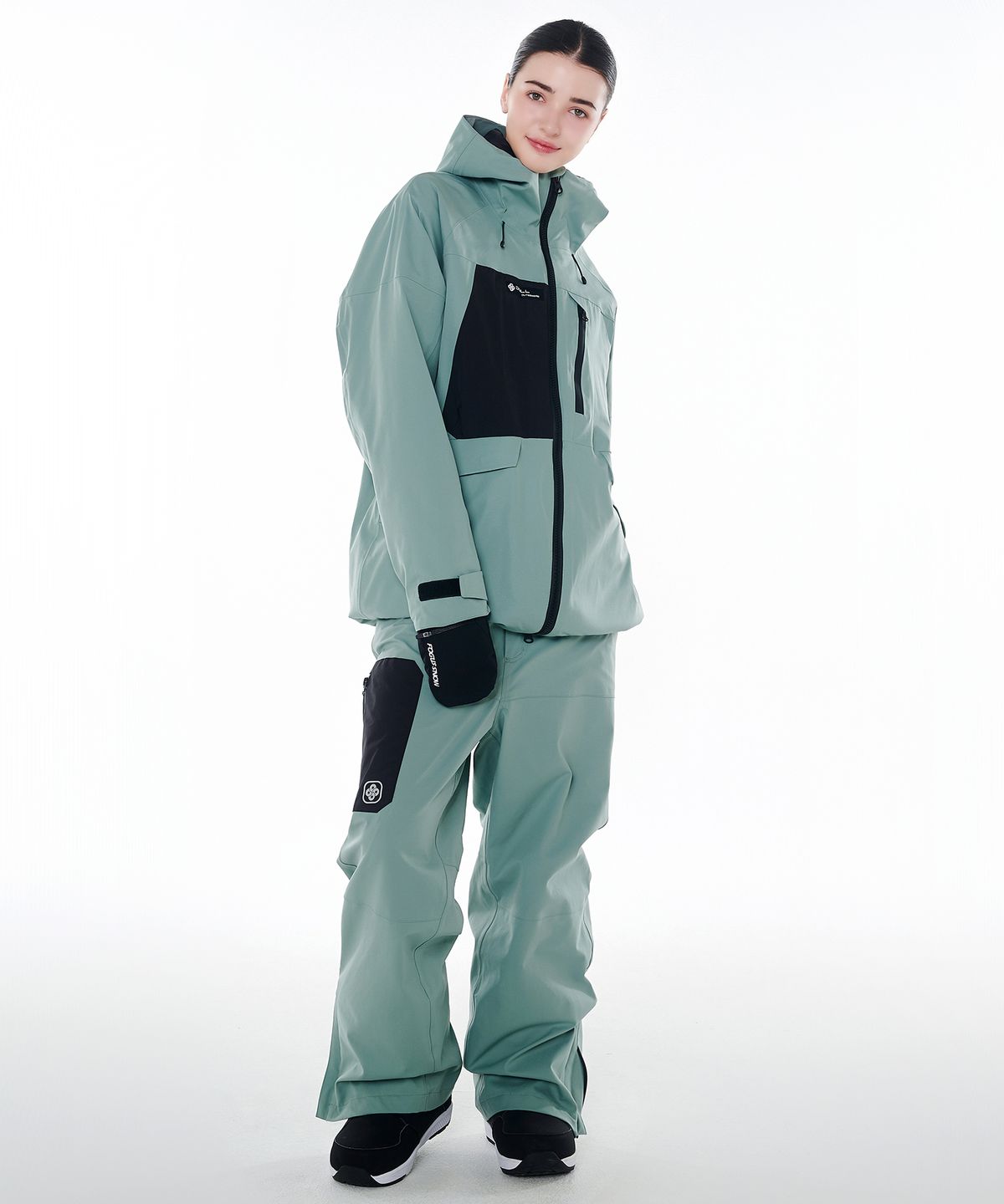 돌아우터웨어(DOLL OUTERWEAR) 2425 클라로 자켓&팬츠 보드복 세트 그린 남녀공용