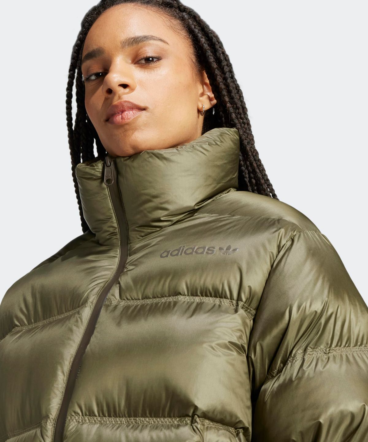 아디다스(ADIDAS) 퍼텍스 다운 쇼트 퍼퍼 패딩 자켓 - 카키 / IW5868