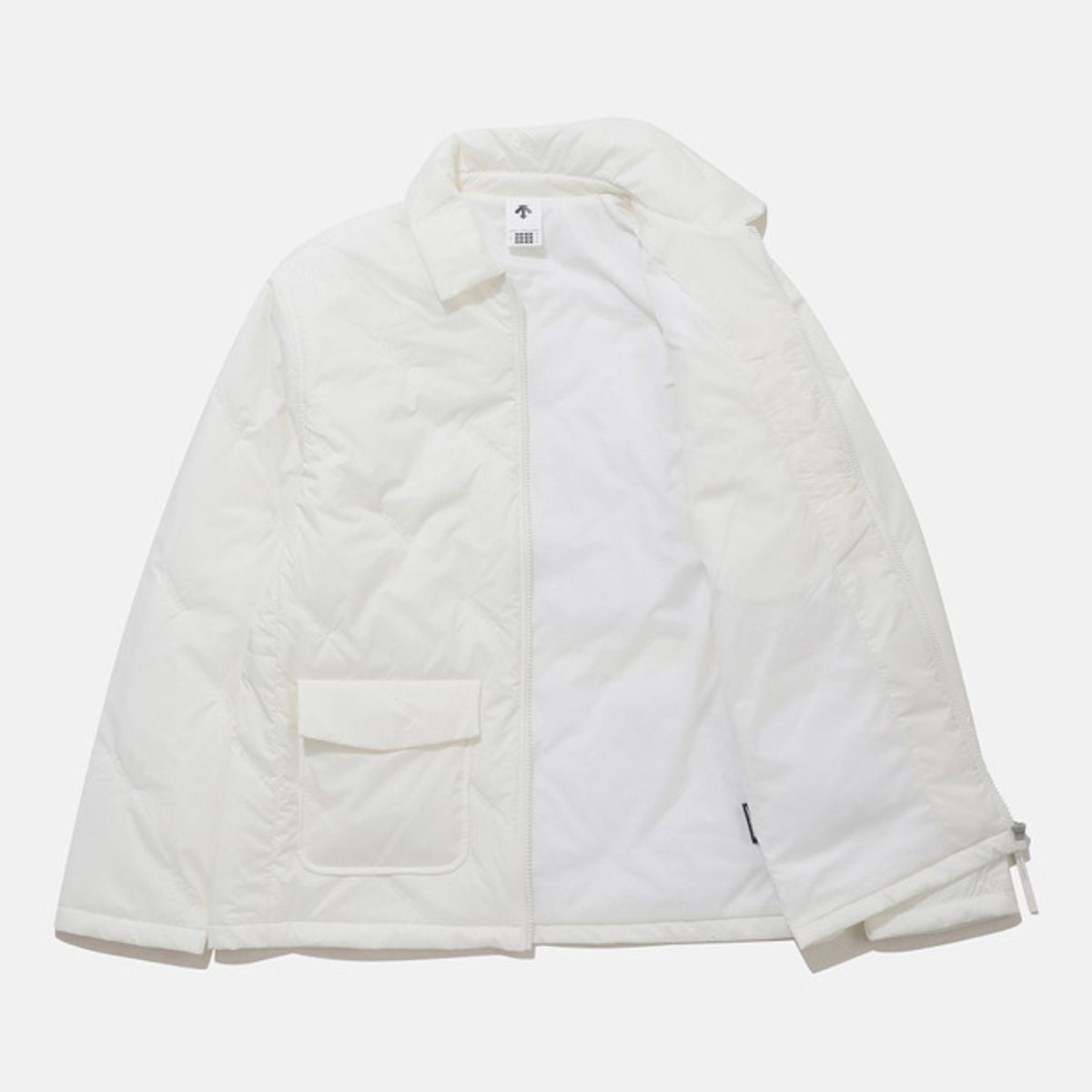 데상트(DESCENTE) 여성 오버핏 경량 퀼팅 패딩 아이보리(SP322UPD99)