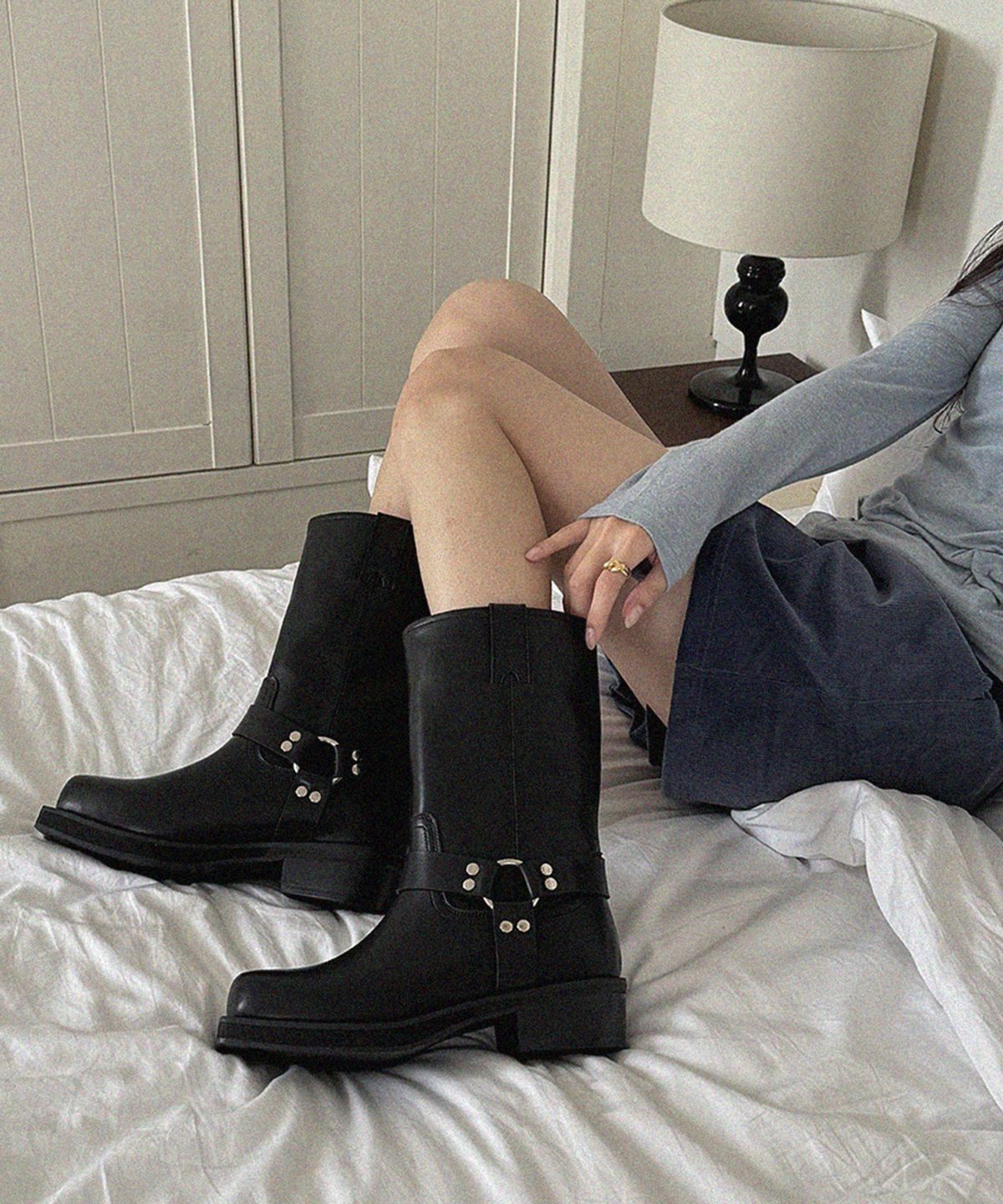 무드앤플(MOODNPLE) westby belt boots leather 장식 포인트 가죽 블랙 4cm