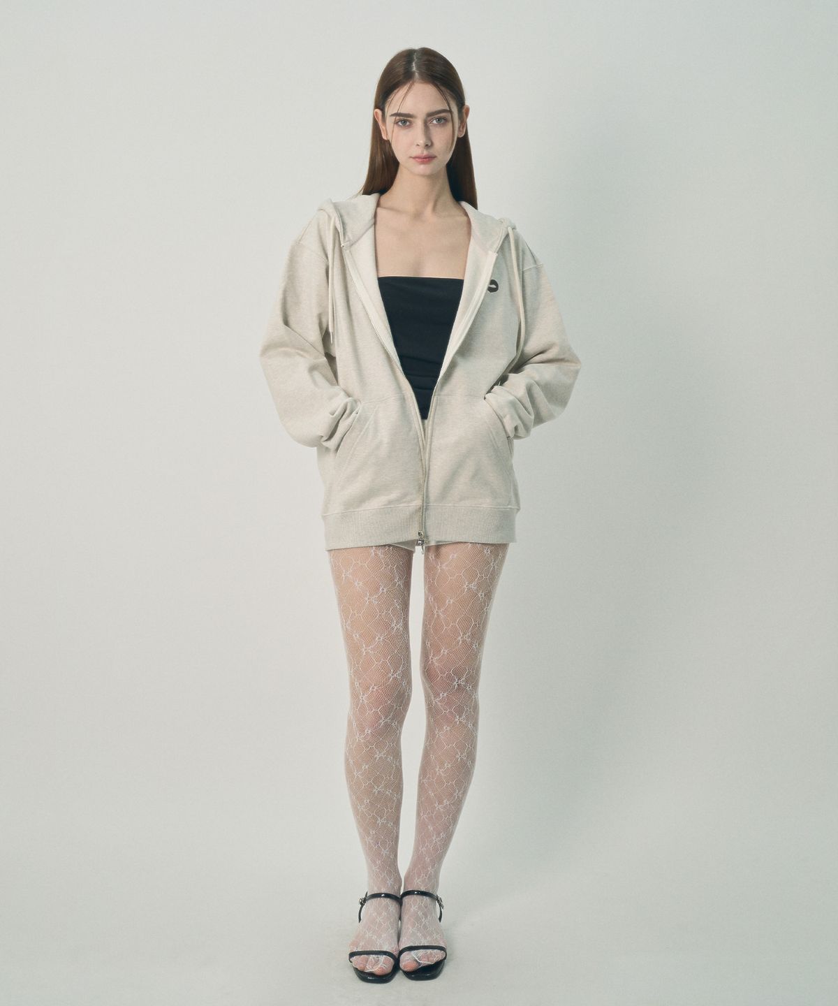 미헤브(MIHEV) [UNISEX] 백 크랙 로고 집업 후드 오트밀 멜란지