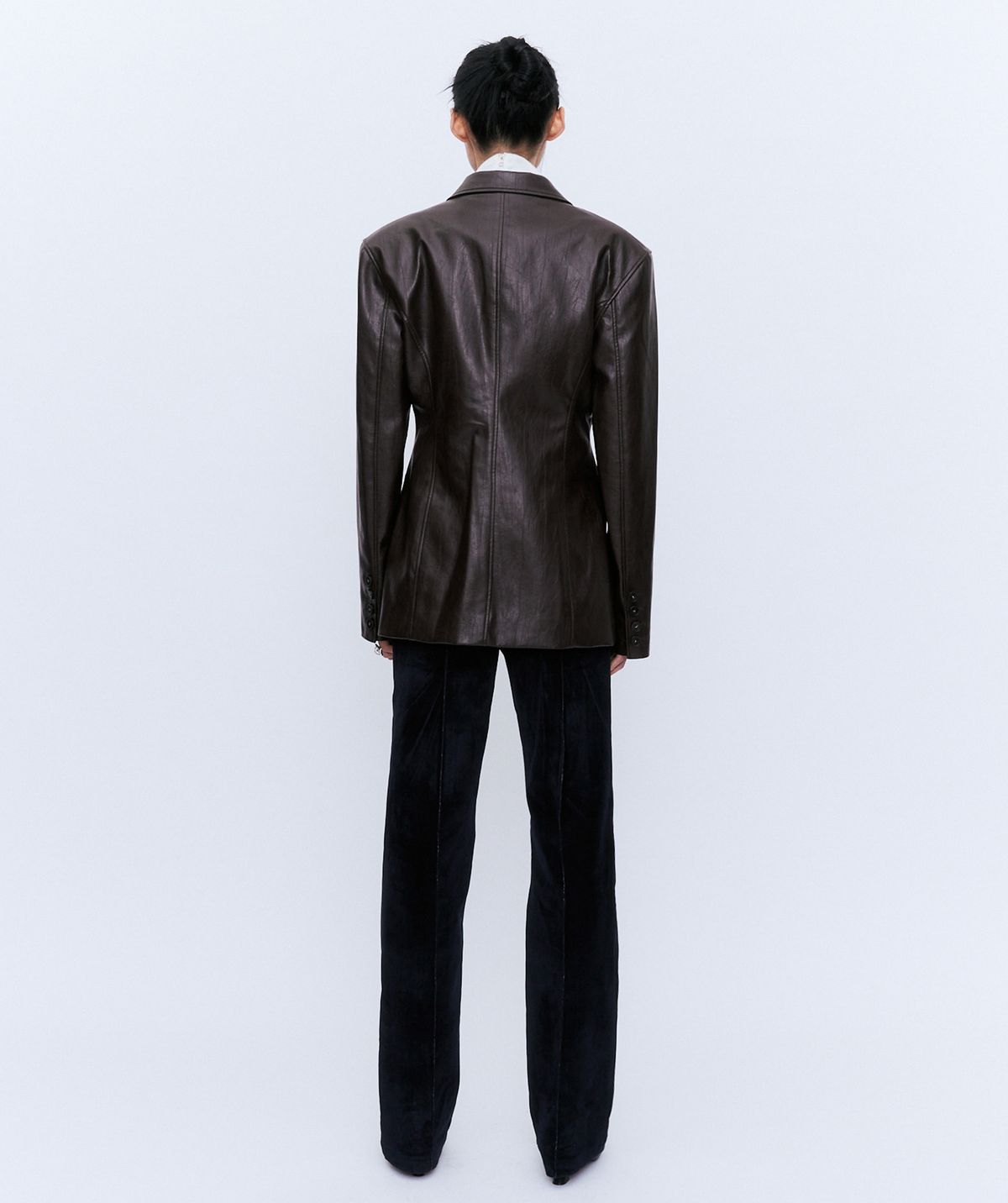 유지(YUJI) BUTTON LEATHER JACKET BROWN