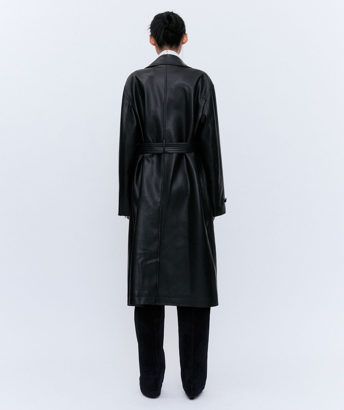 유지(YUJI) RAMSKIN LONG COAT BLACK