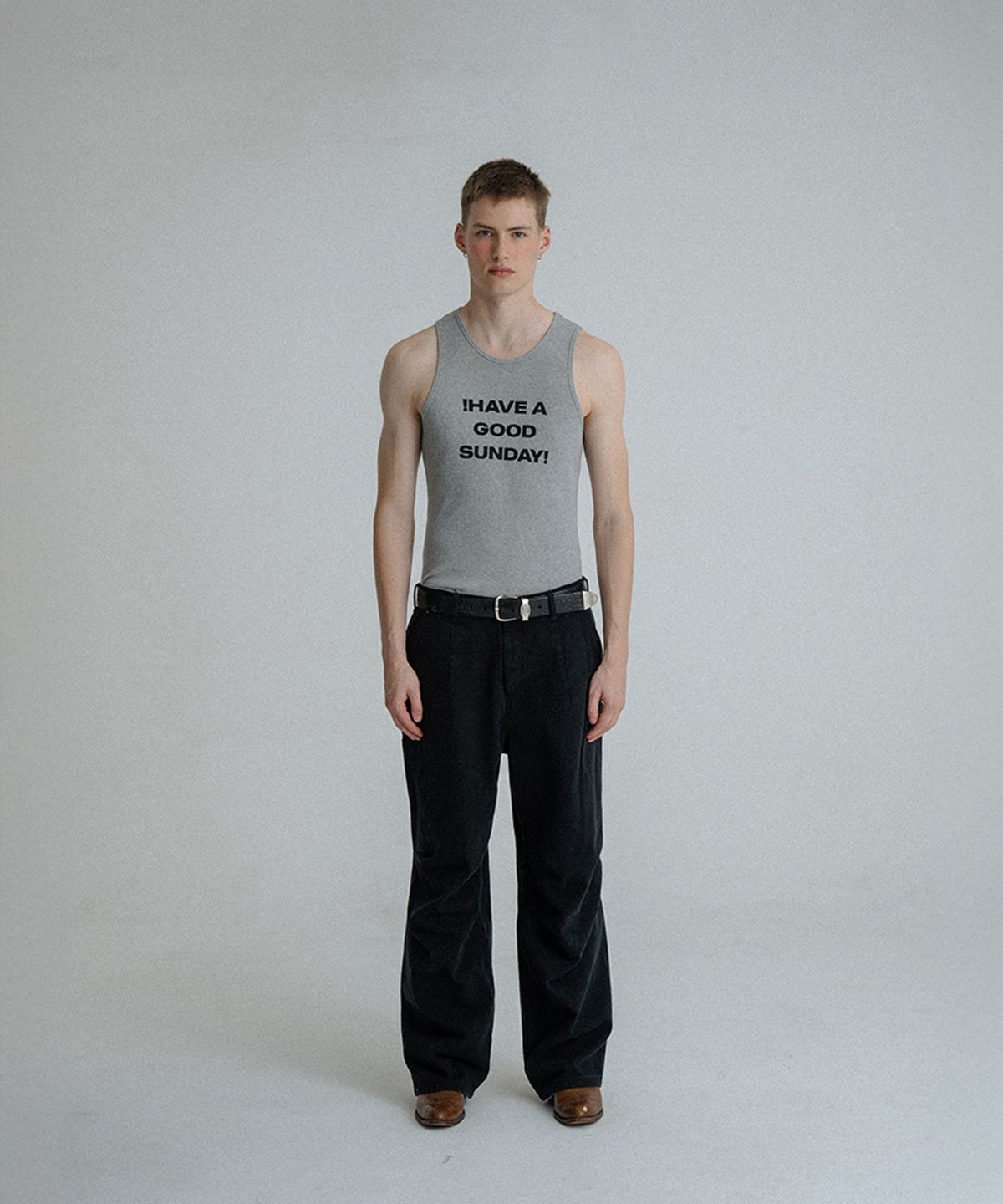 선데이후르츠마켓(SUNDAY FRUIT MARKET) GOOD SUNDAY SLEEVELESS GRAY