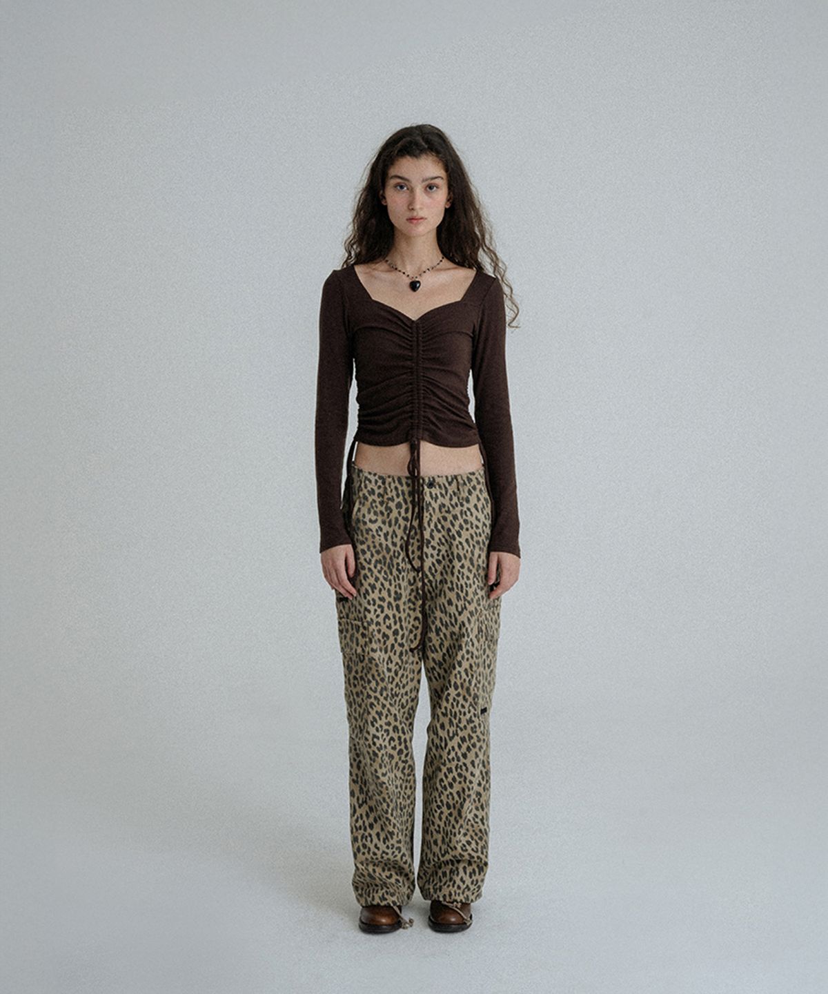선데이후르츠마켓(SUNDAY FRUIT MARKET) SUNDAY STRING LS TEE BROWN