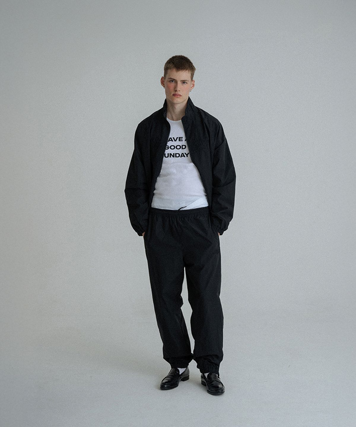 선데이후르츠마켓(SUNDAY FRUIT MARKET) SUNDAY TRACK PANT BLACK