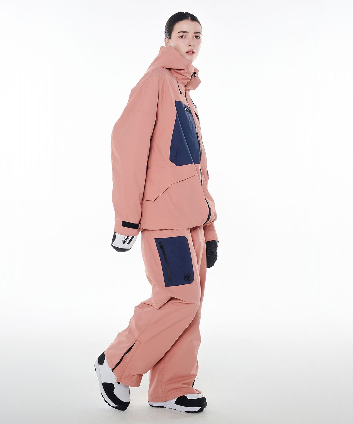 돌아우터웨어(DOLL OUTERWEAR) 2425 클라로 보드복 팬츠 핑크 남녀공용