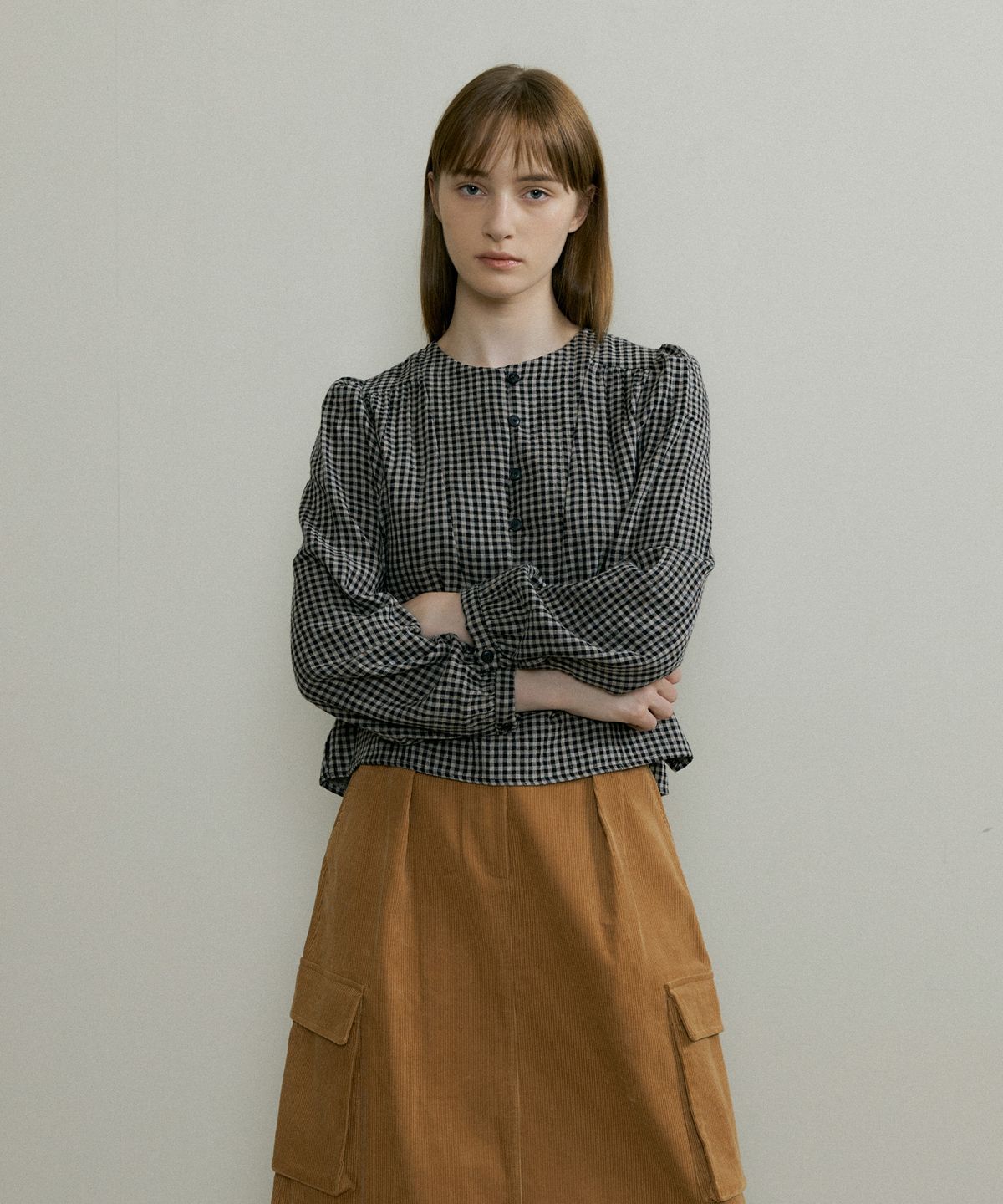 더페니(THE PENNY) CHECK SHIRING BLOUSE - Black