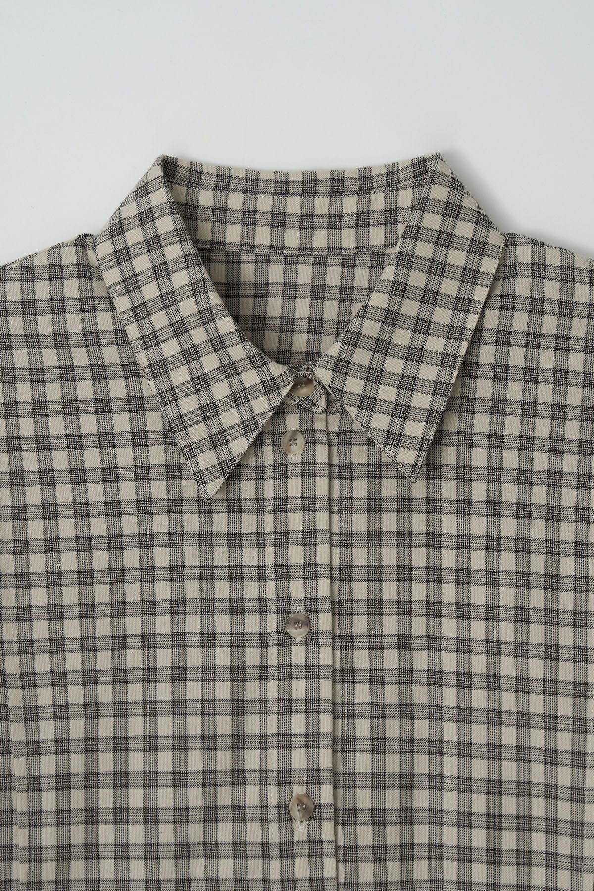 더페니(THE PENNY) CHECK RIBBON BLOUSE - Beige