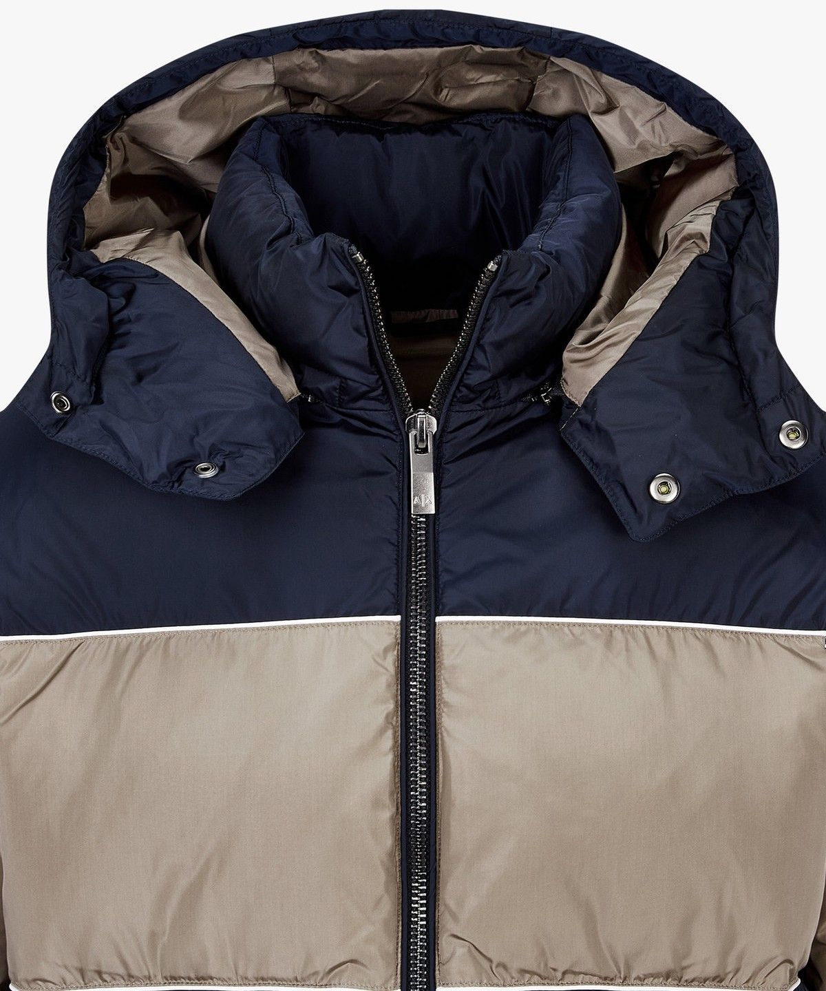아르마니 익스체인지(ARMANI EXCHANGE) 남성 디태처블 후드 배색 다운 패딩 자켓_네이비 A414310016