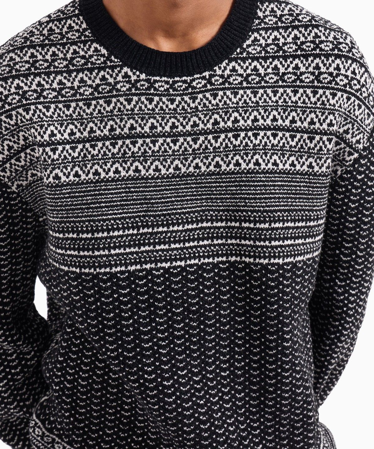 아르마니 익스체인지(ARMANI EXCHANGE) 남성 패턴드 크루넥 니트 풀오버_블랙 A414332030