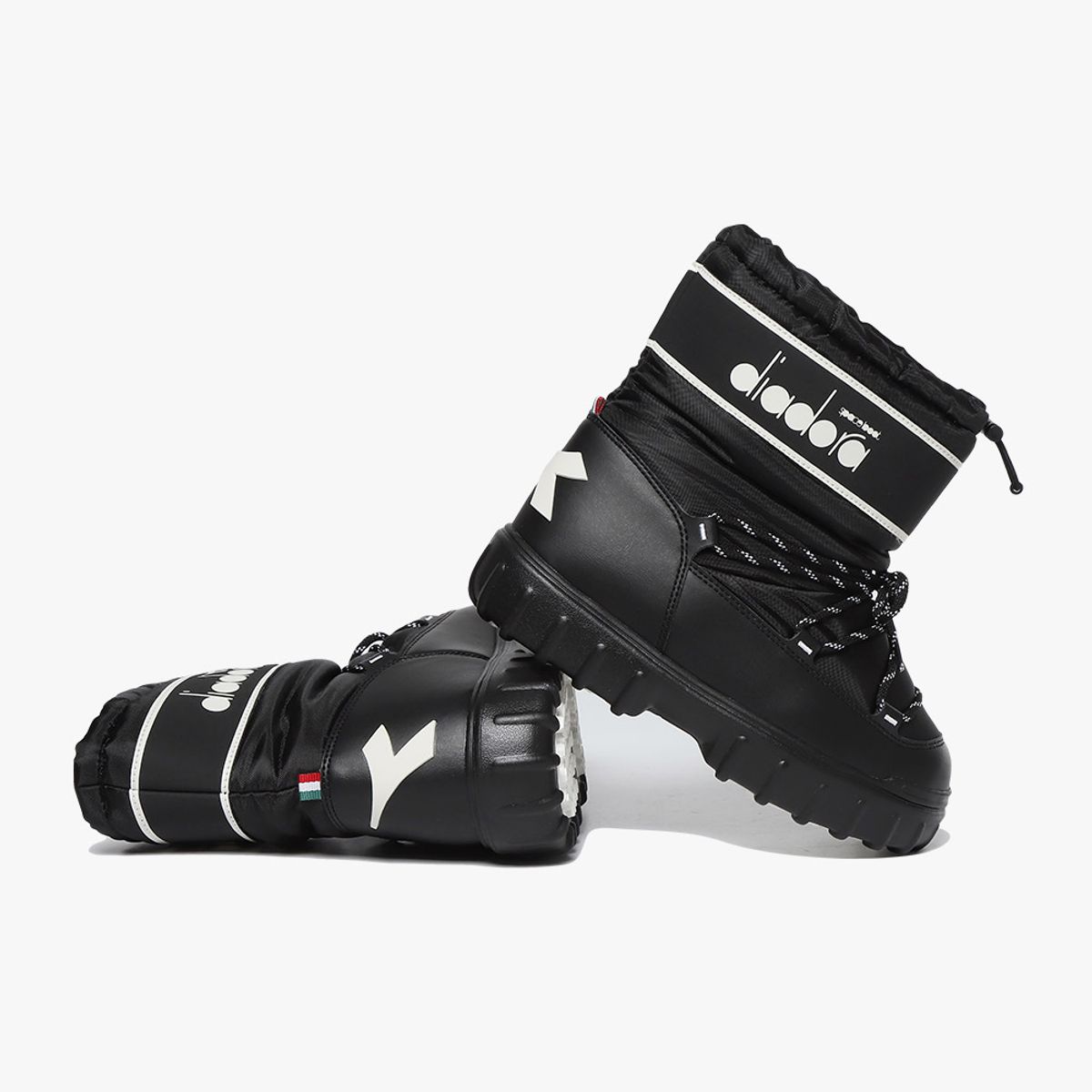 디아도라(diadora) 스페이스 부츠 우먼 BLACK