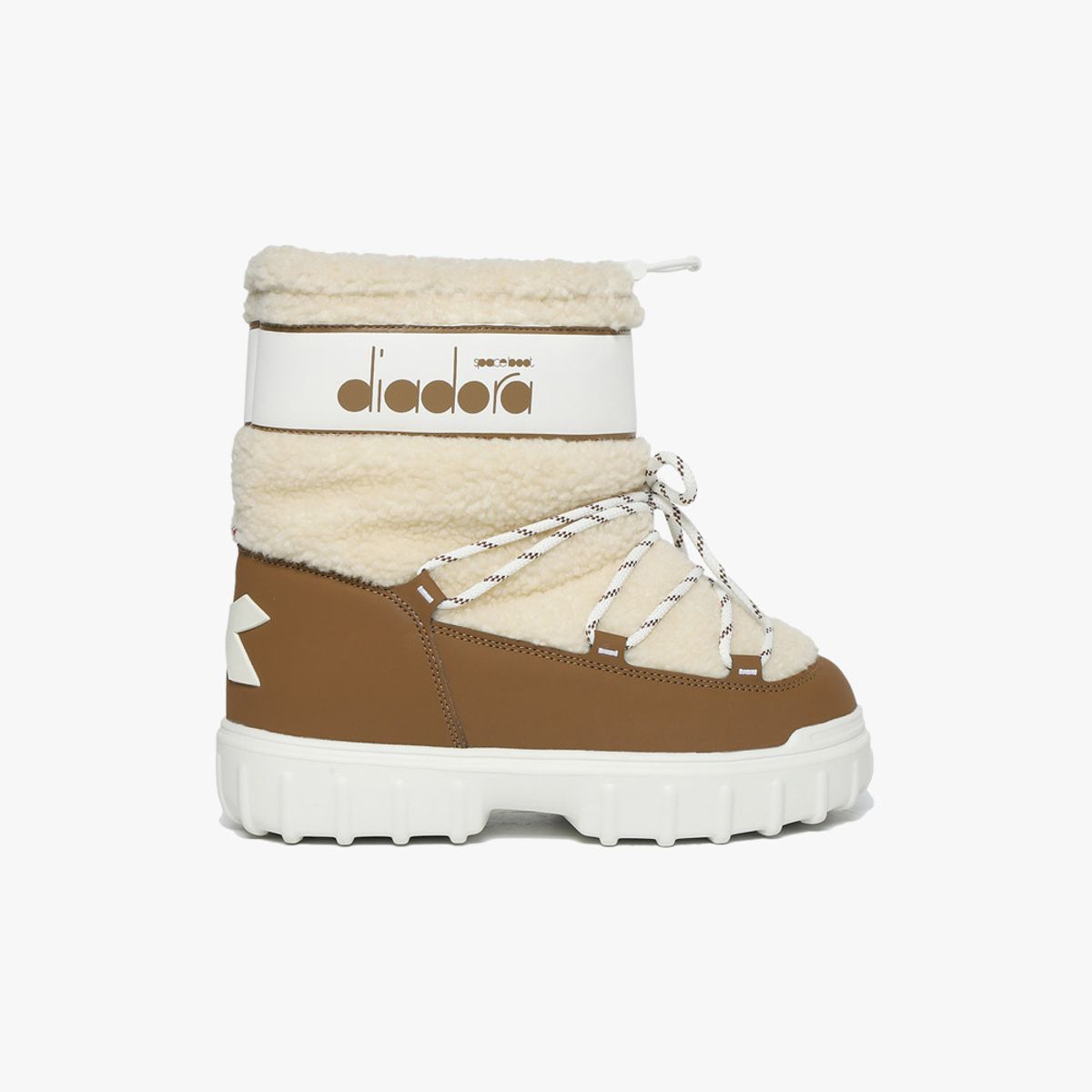 디아도라(diadora) 스페이스 부츠 우먼 IVORY