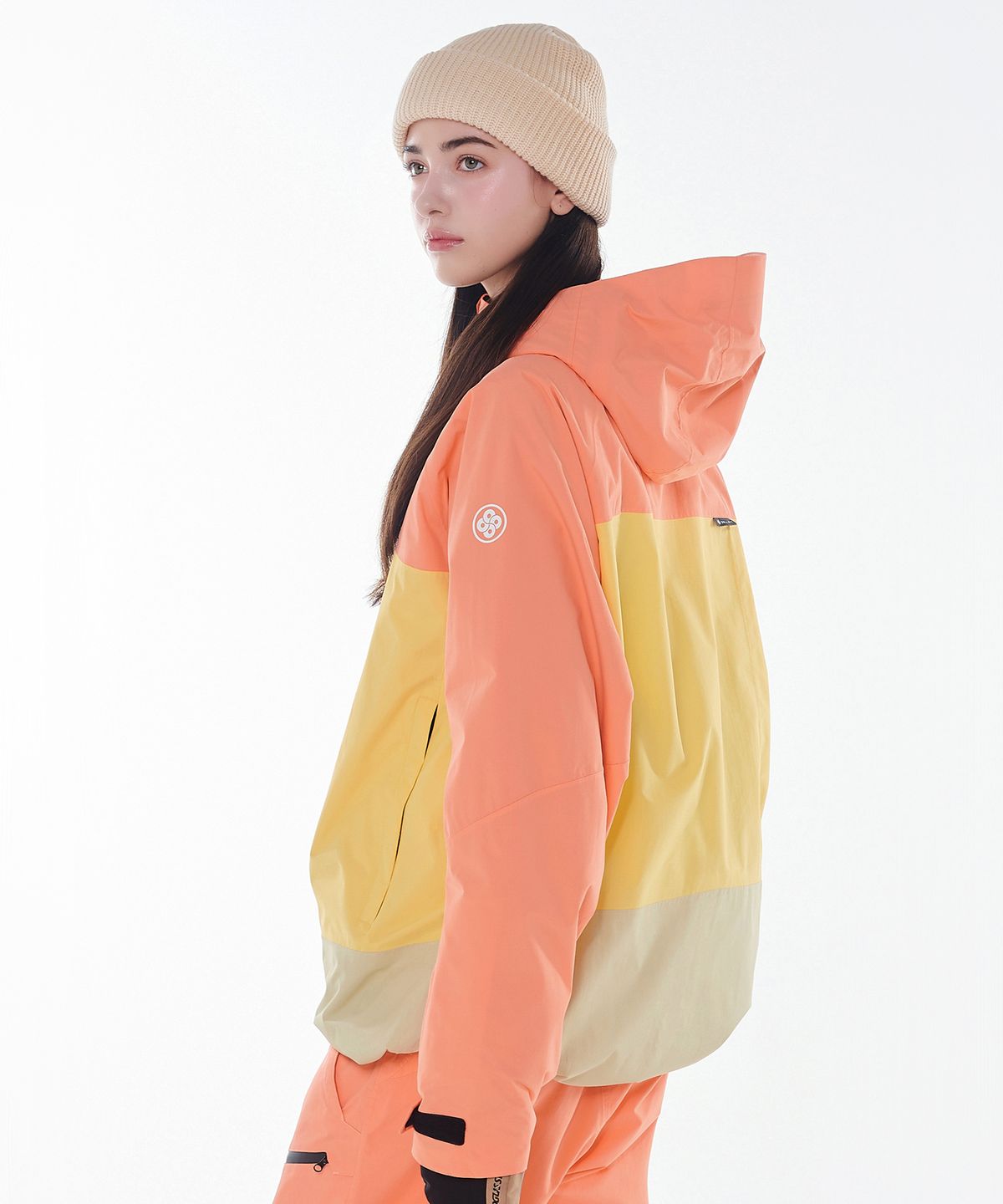 돌아우터웨어(DOLL OUTERWEAR) 2425 보니타 보드복 자켓 피치 남녀공용