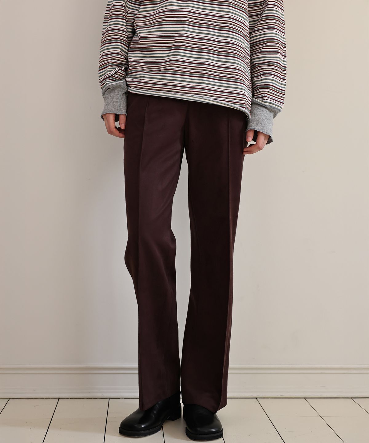 앤니즈(ANDNEEDS) Bel suede pants (wine)