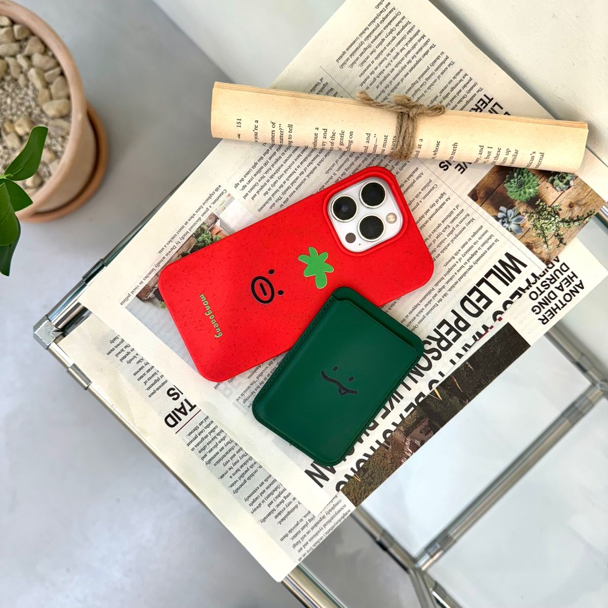 몽댕(MONGDAENG) Green Nokdukong magsafe cardcase 녹두콩  맥세이프 카드케이스