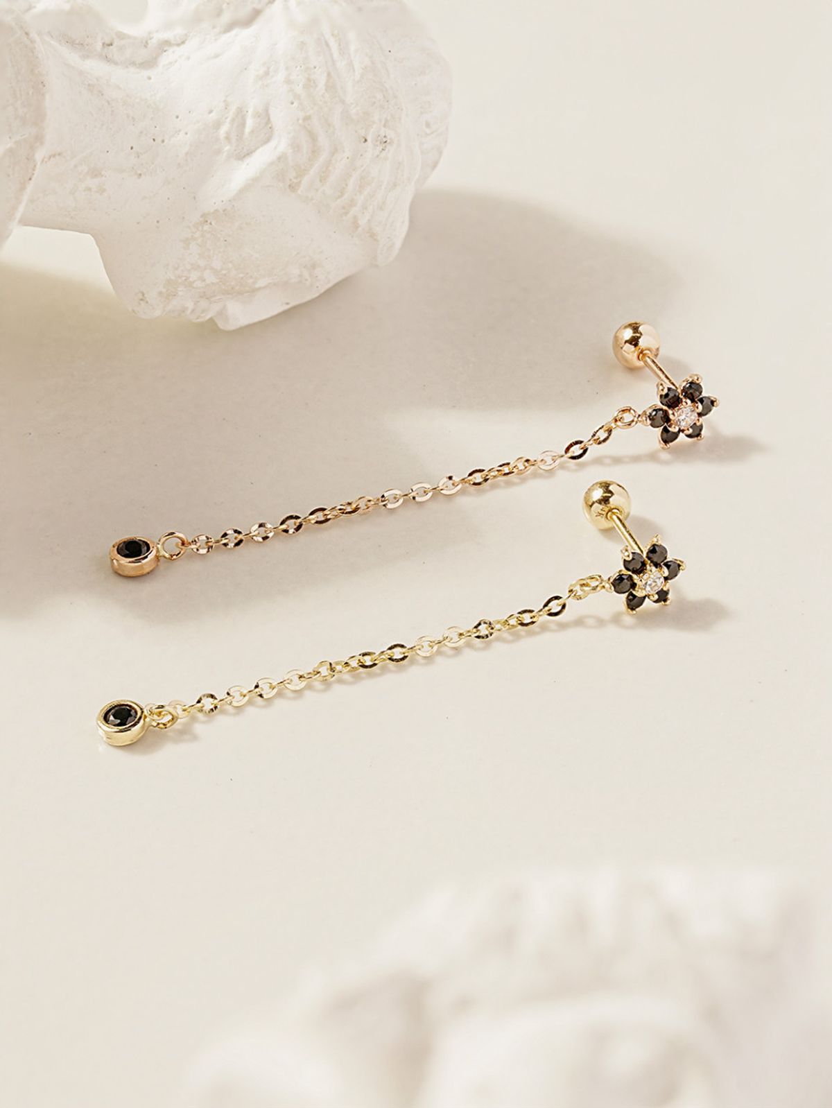 미니멀피어싱(MINIMALPIERCING) 14K 롱체인 드롭 플라워 피어싱 귀걸이