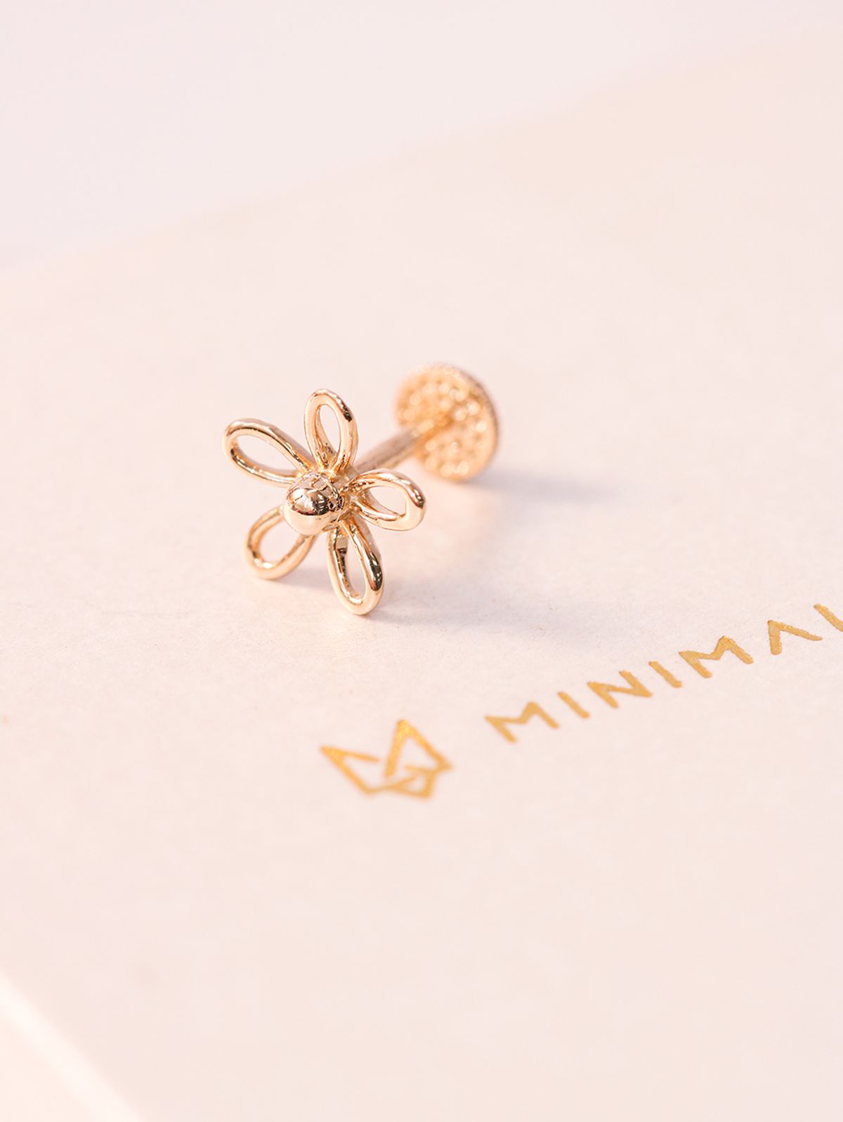 미니멀피어싱(MINIMALPIERCING) 14K 다섯 꽃잎 플라워 라블렛 피어싱